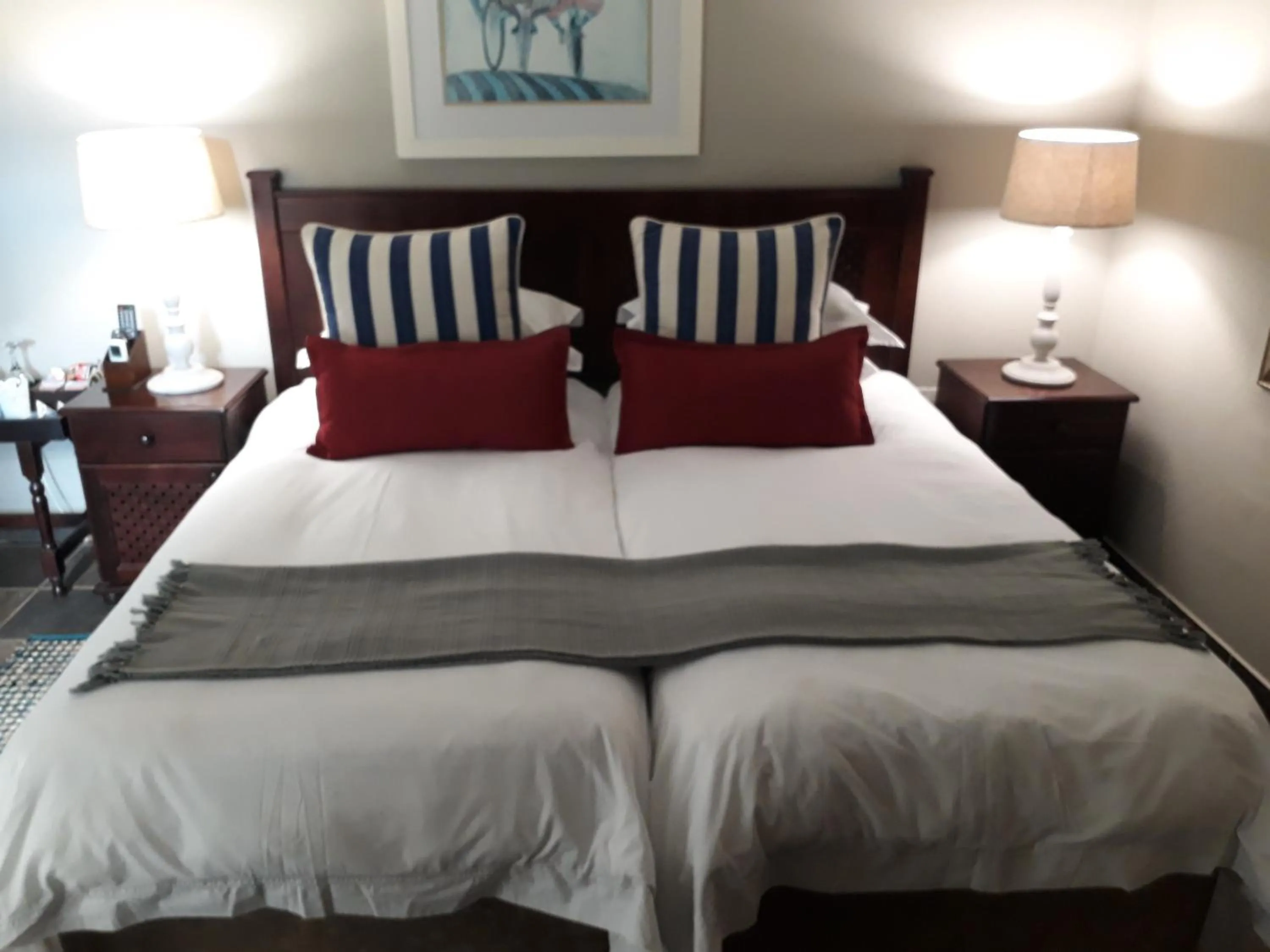Photo of the whole room, Bed in The Sandpiper
