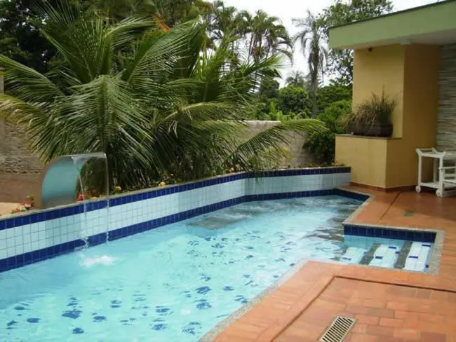 ARQ Inn Hotel