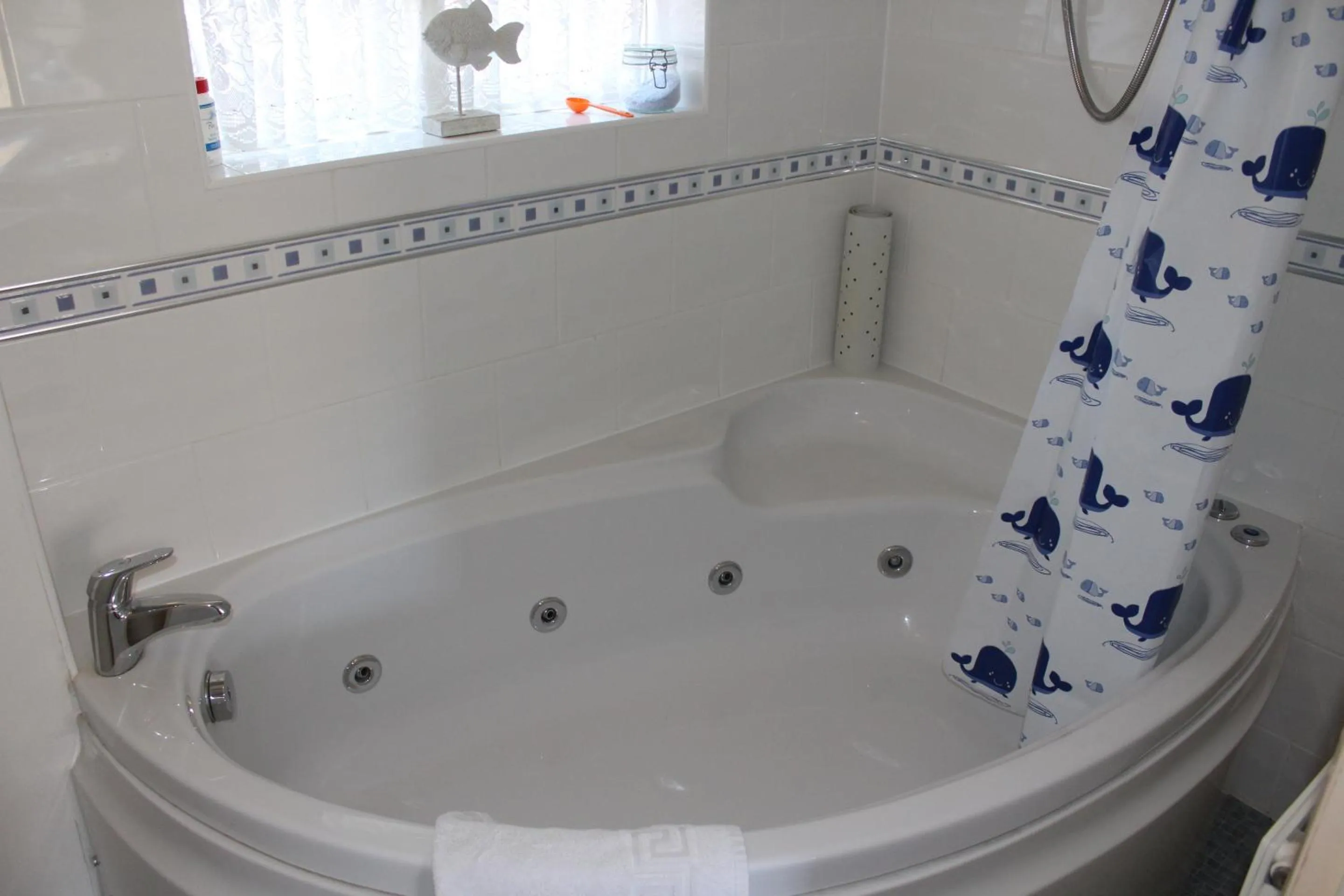 Bathroom in Yallands Farmhouse