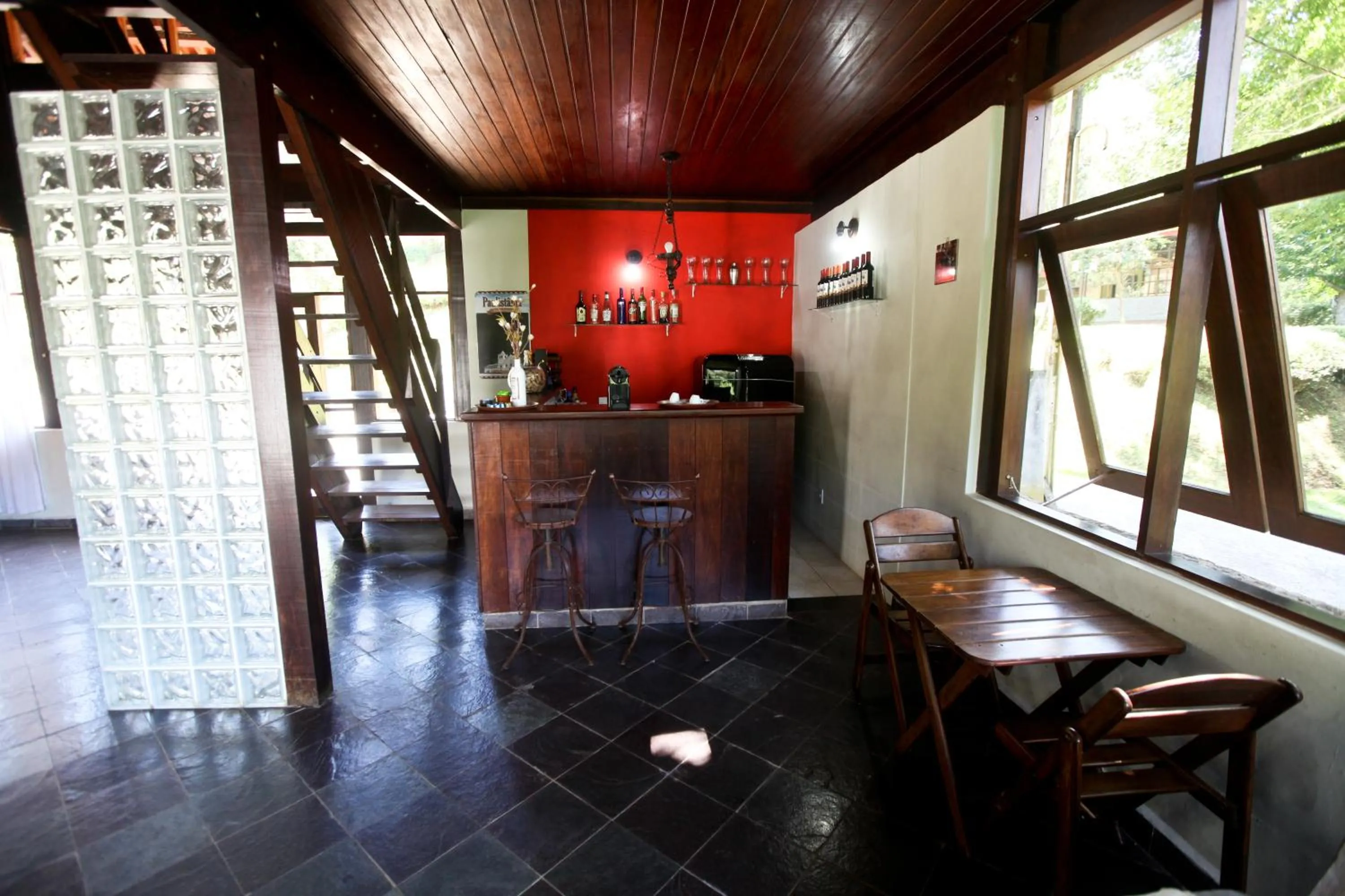 Lounge or bar in Pousada Alpes