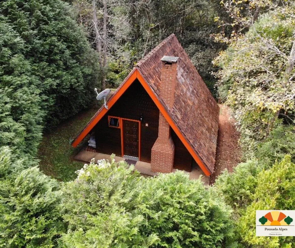 Property building in Pousada Alpes