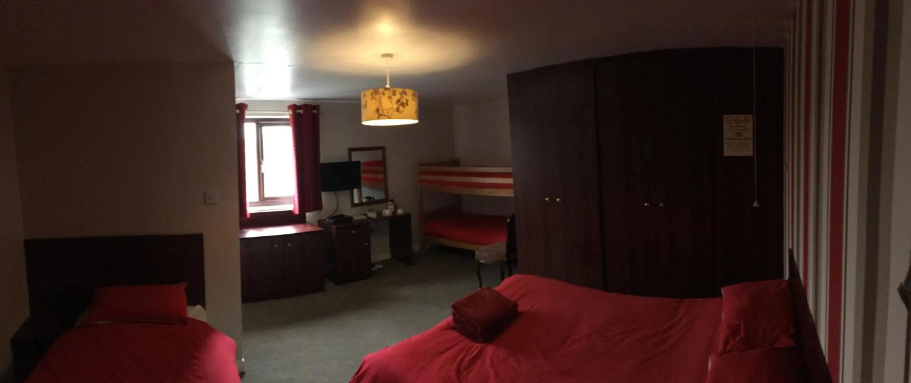 Bedroom, Bed in The White Horse