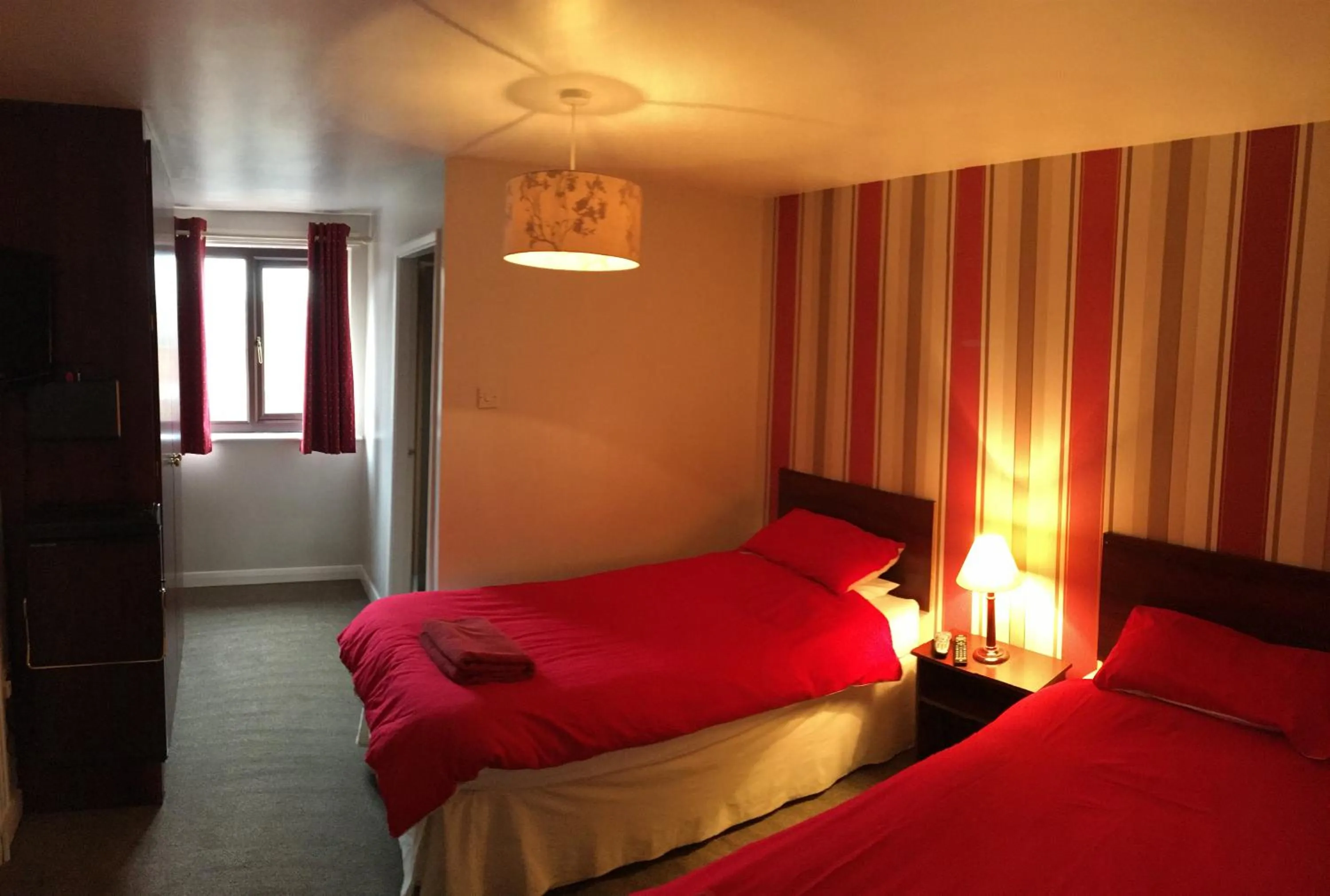 Bedroom, Bed in The White Horse