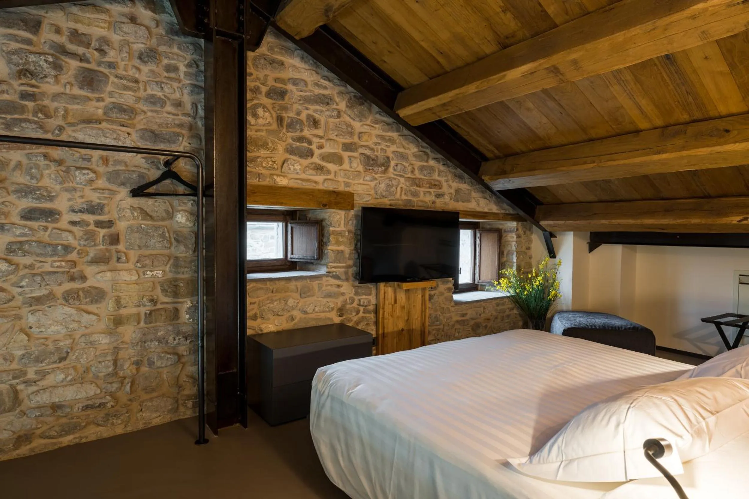 Bedroom, Bed in Borgotufi Albergo Diffuso