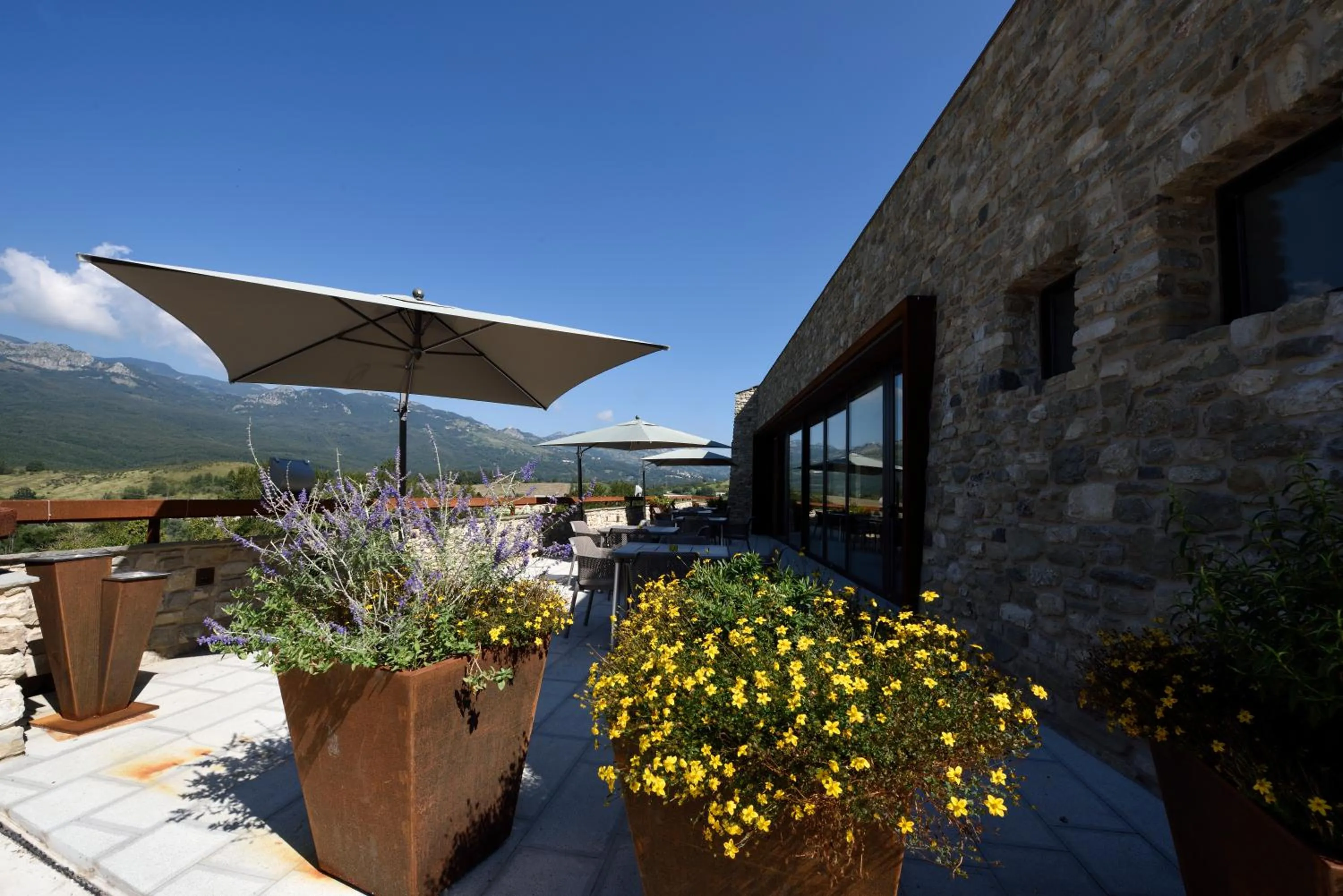 Property building in Borgotufi Albergo Diffuso