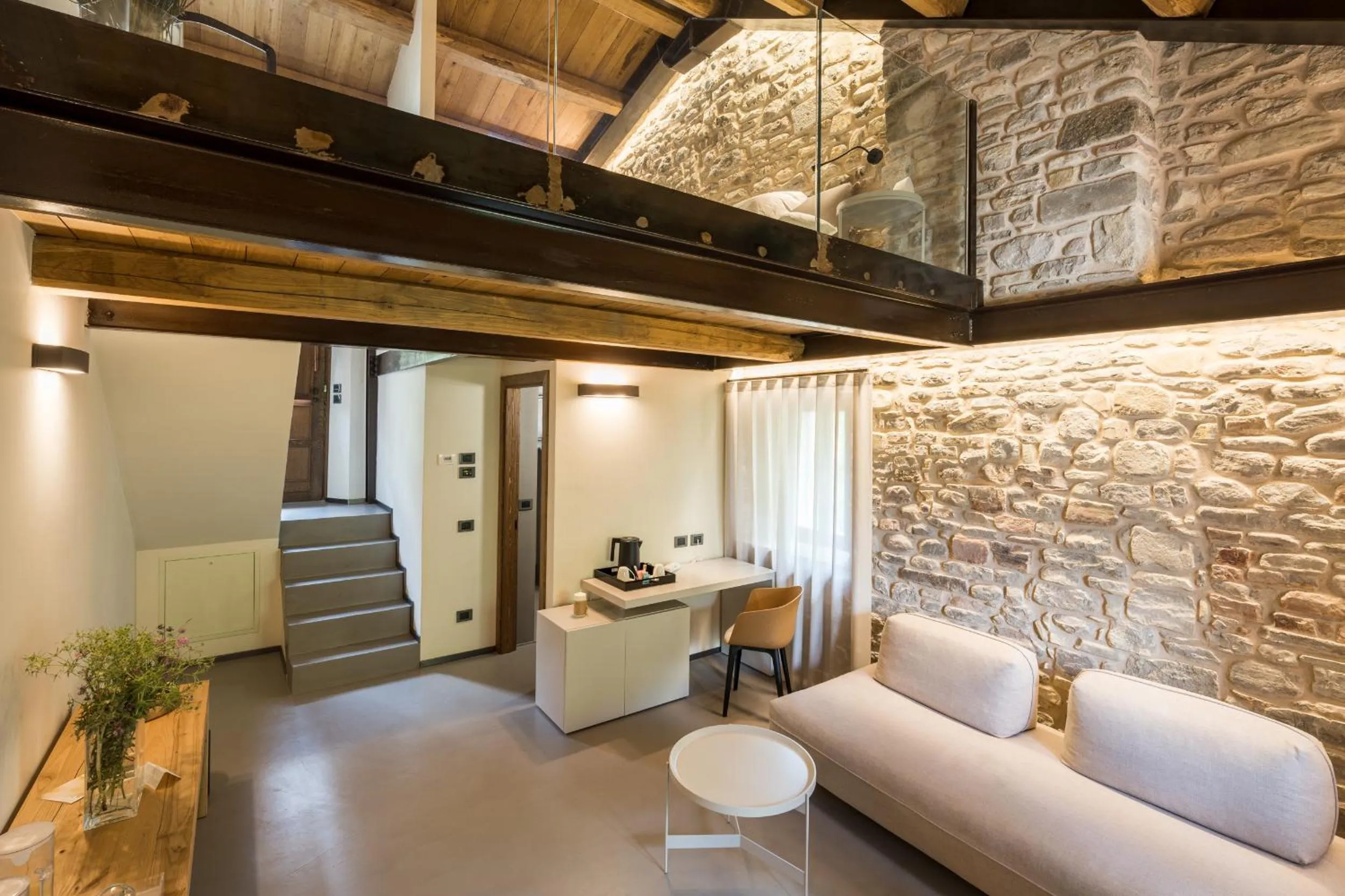 Bedroom in Borgotufi Albergo Diffuso