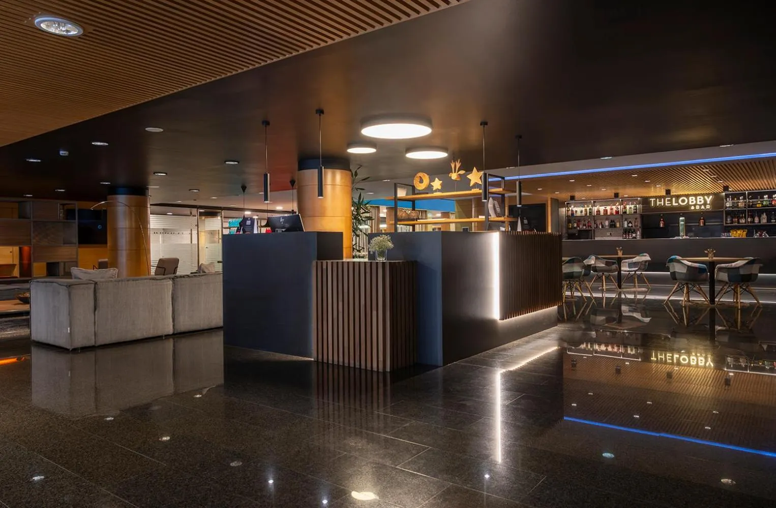 Lobby or reception in Hesperia Andorra
