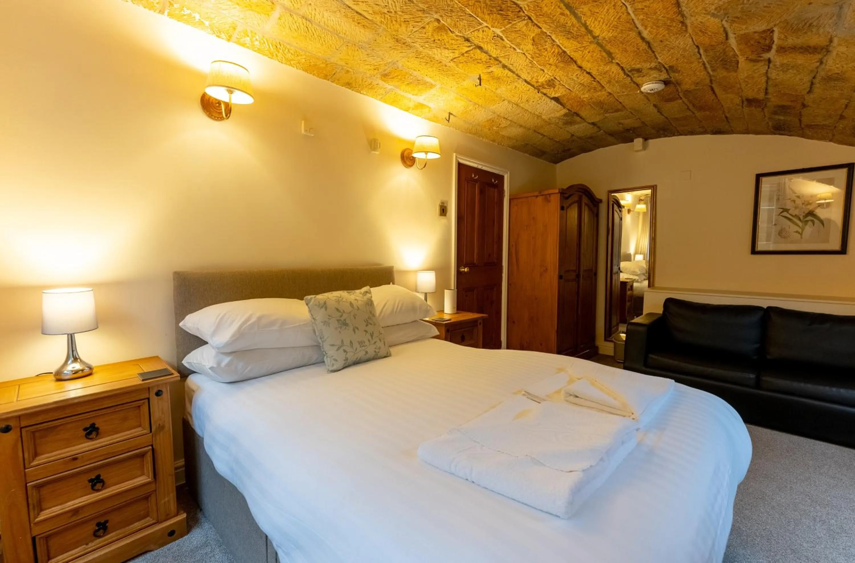 Bed in Oakerthorpe Holiday Village