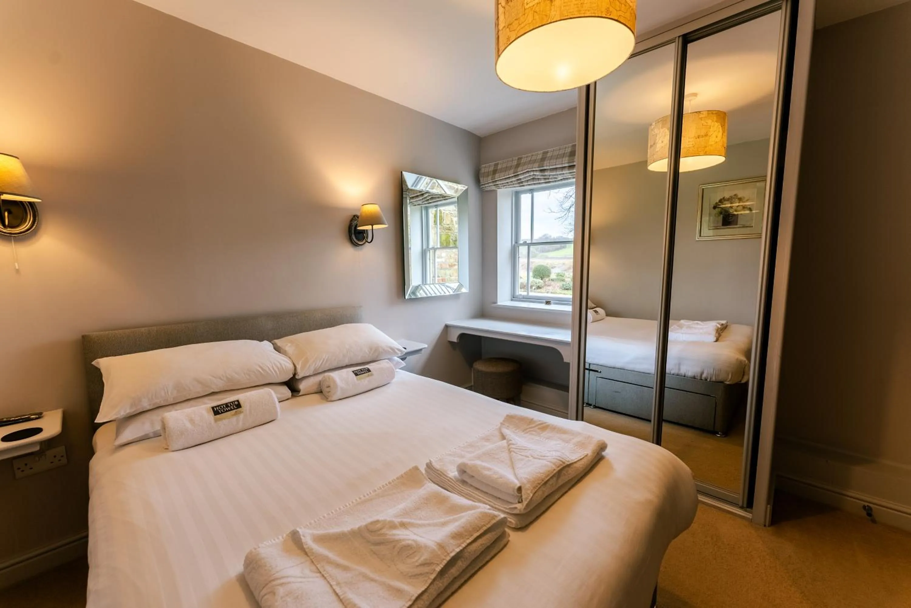 Bed in Oakerthorpe Holiday Village