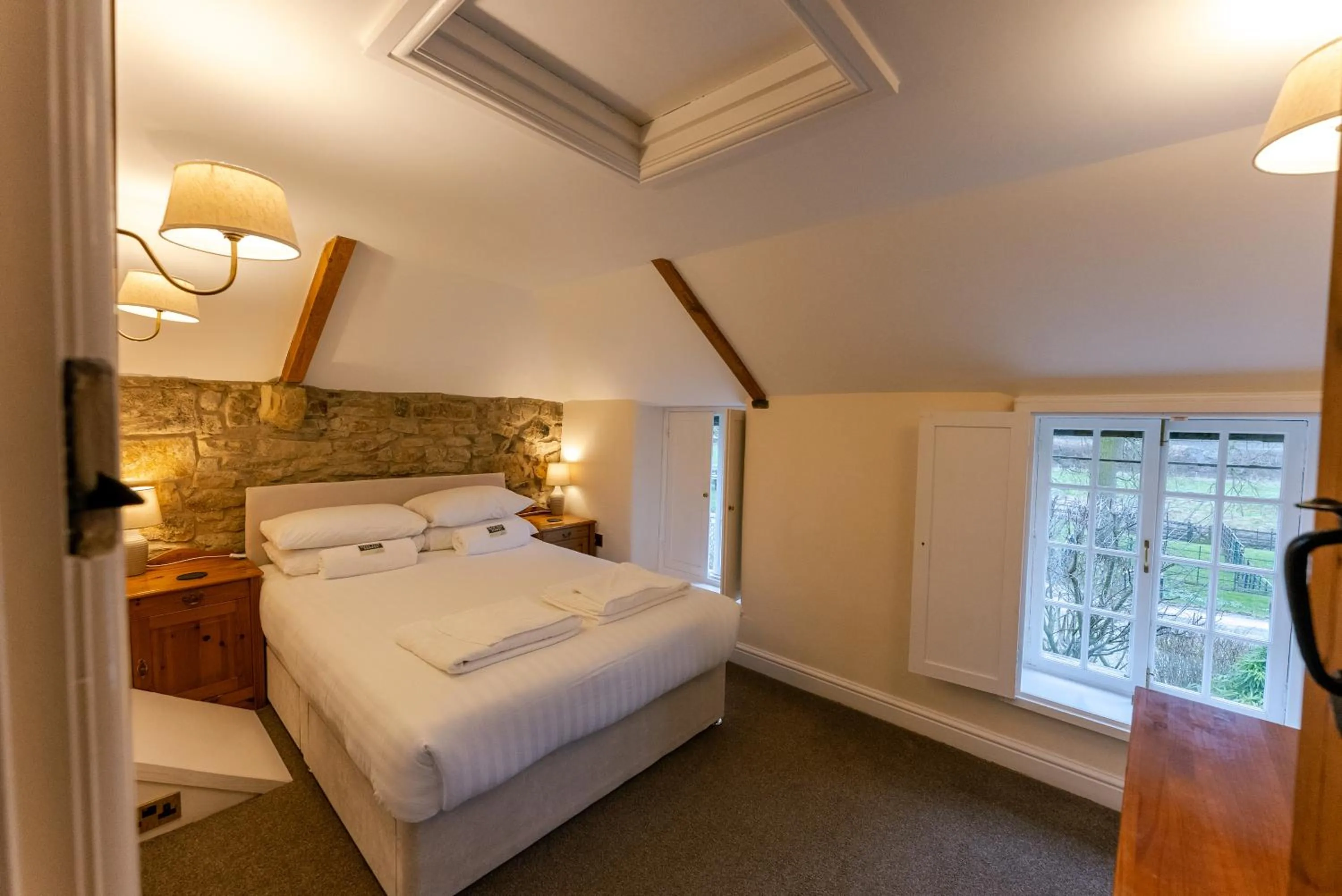 Bed in Oakerthorpe Holiday Village