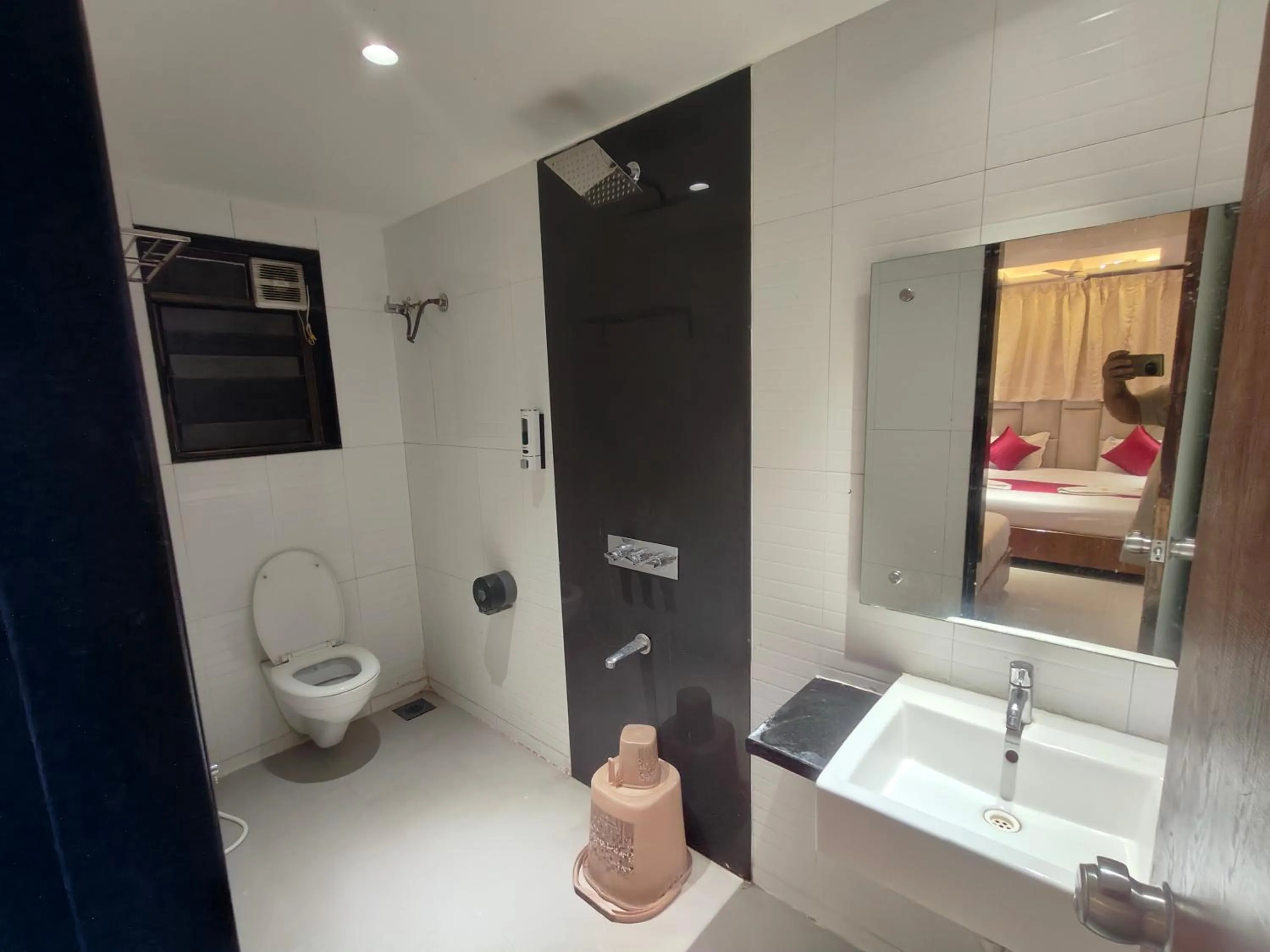 Toilet in Hotel Anand Palace