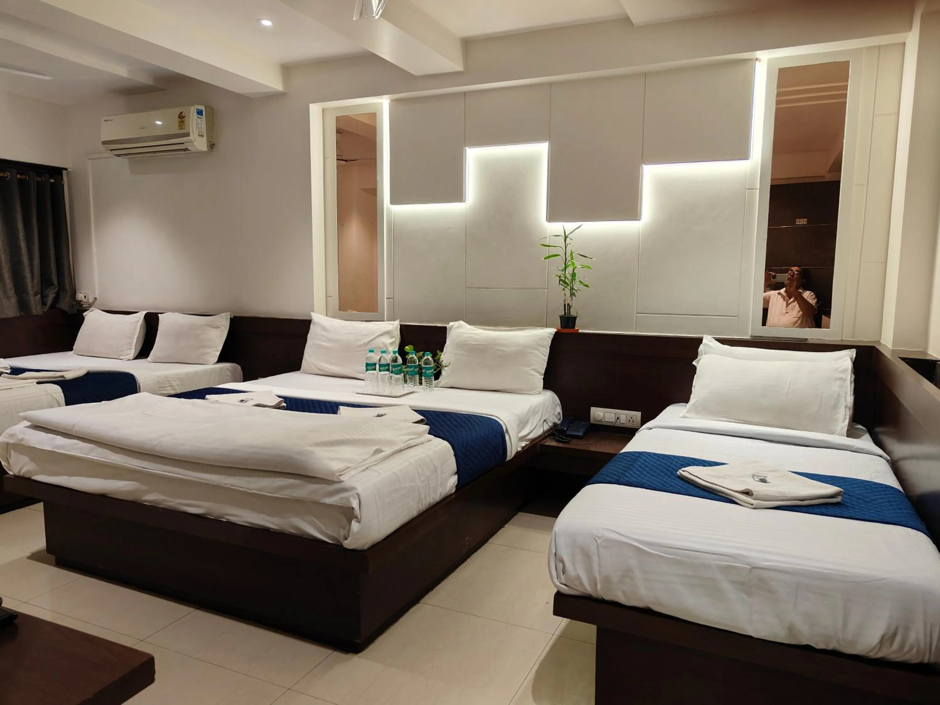 Bedroom, Bed in Hotel Anand Palace