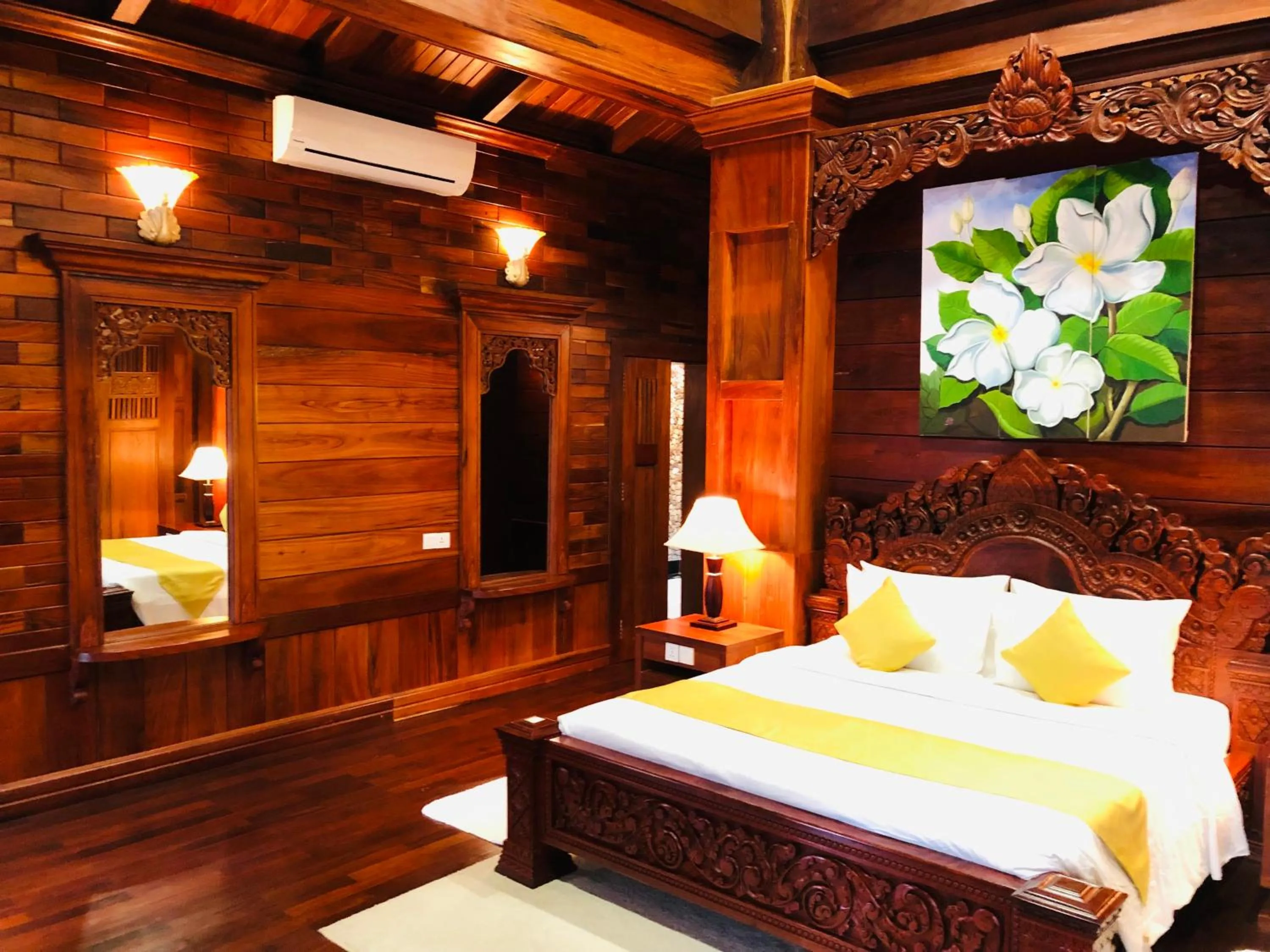 Bedroom, Bed in Try Palace Resort Kep
