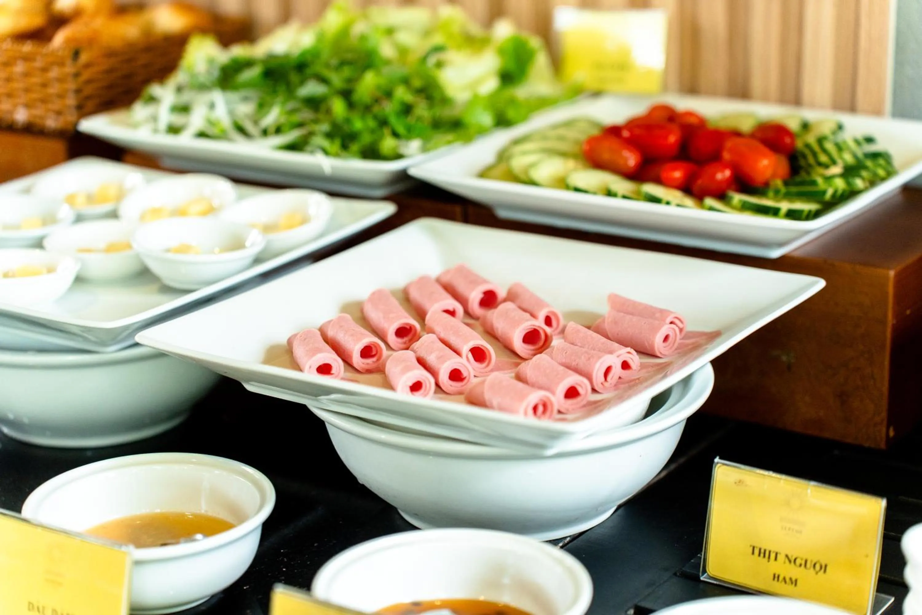 Restaurant/places to eat in Serene Riverside Hotel Hoi An