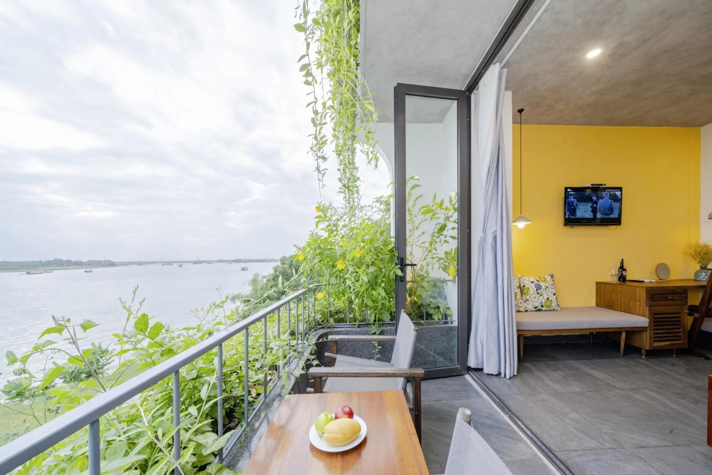 Balcony/Terrace in Serene Riverside Hotel Hoi An
