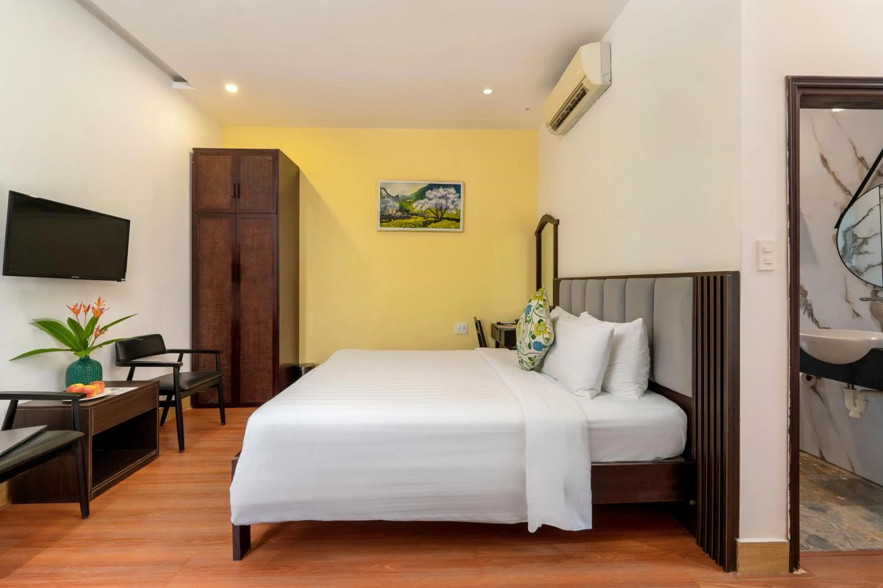 Bedroom, Bed in Gia Huy Riverside Hotel Hoi An