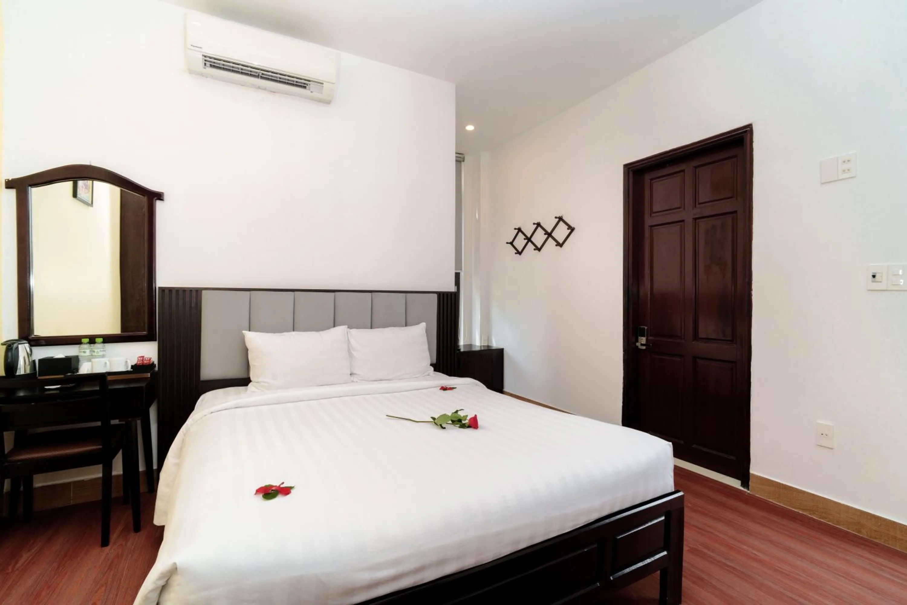 Bedroom, Bed in Serene Riverside Hotel Hoi An