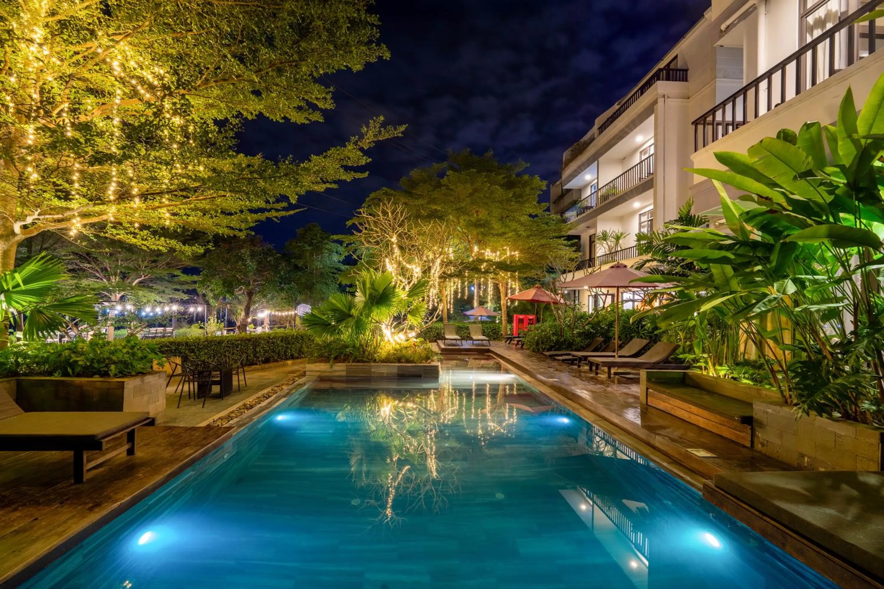 Swimming pool in Gia Huy Riverside Hotel Hoi An