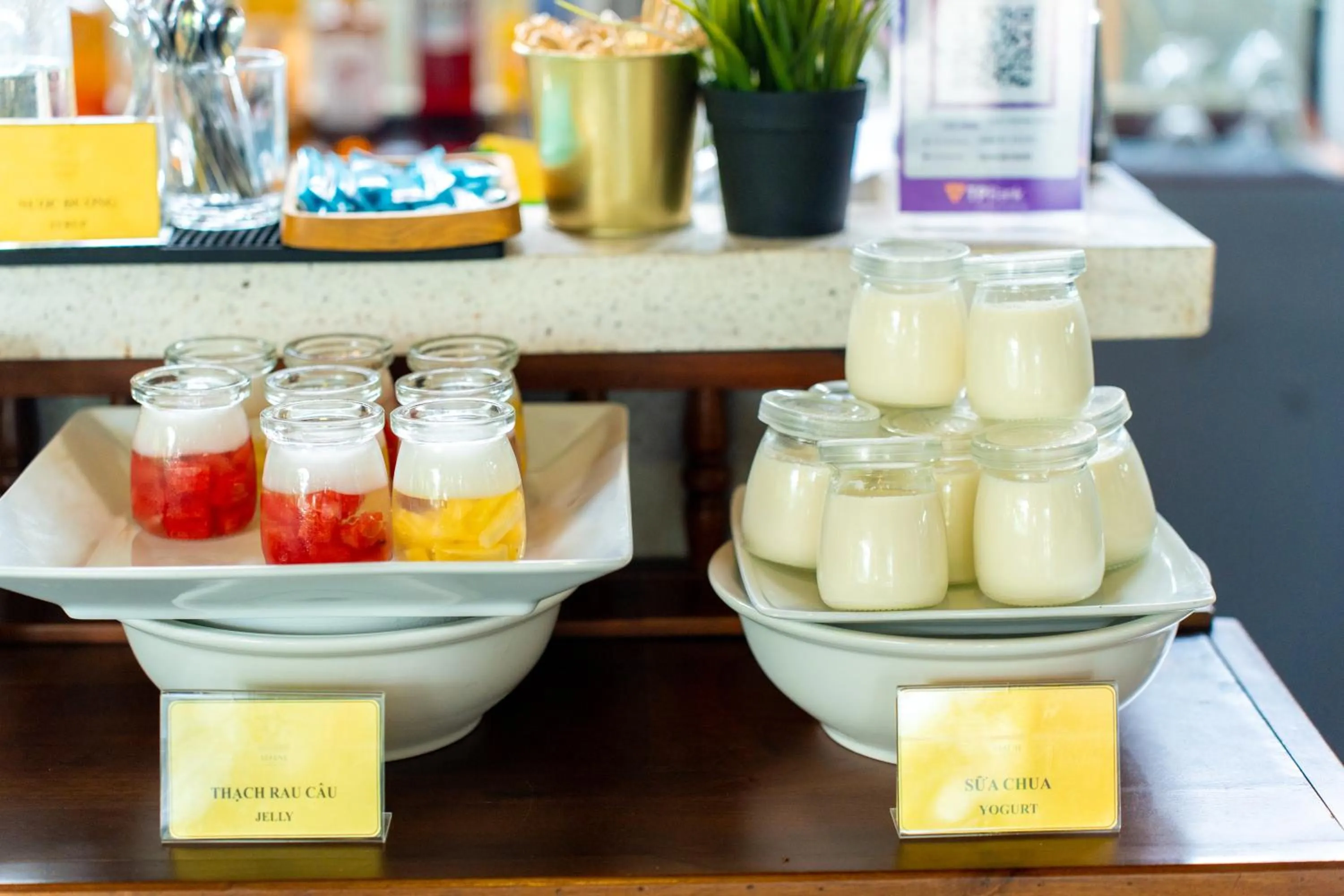 Restaurant/places to eat in Serene Riverside Hotel Hoi An