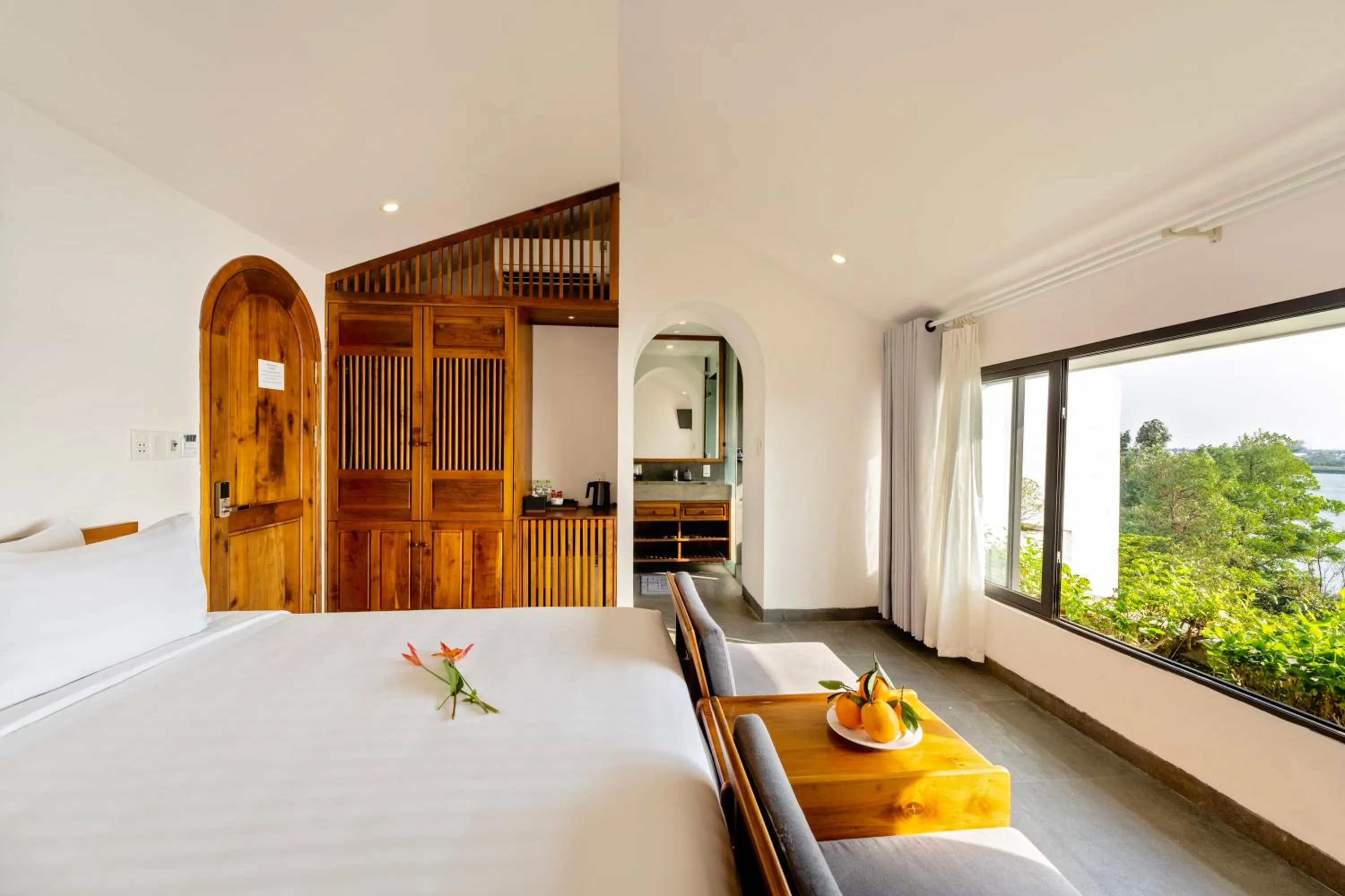 Deluxe Double Room in Serene Riverside Hotel Hoi An