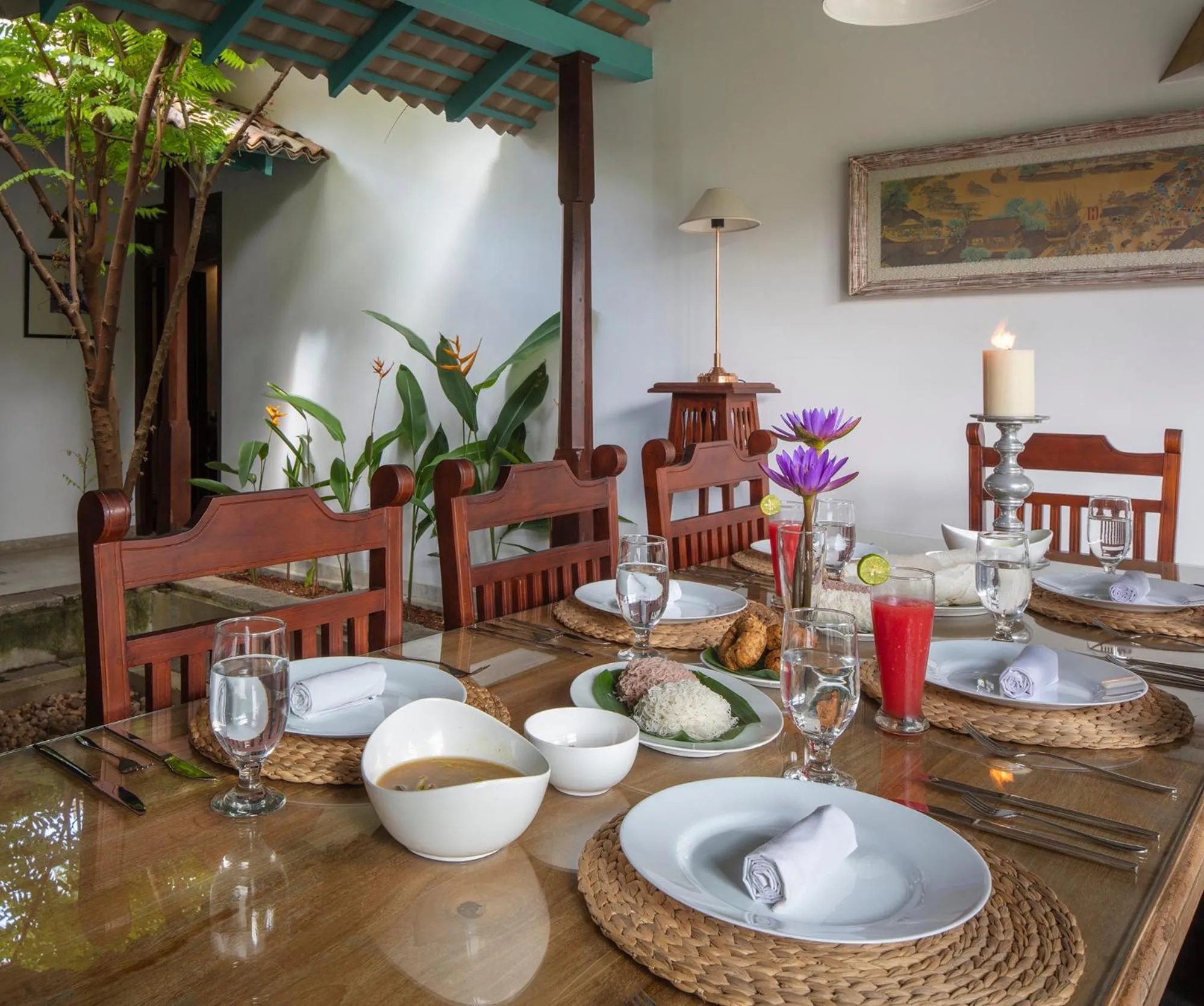 Restaurant/places to eat in Green Casa