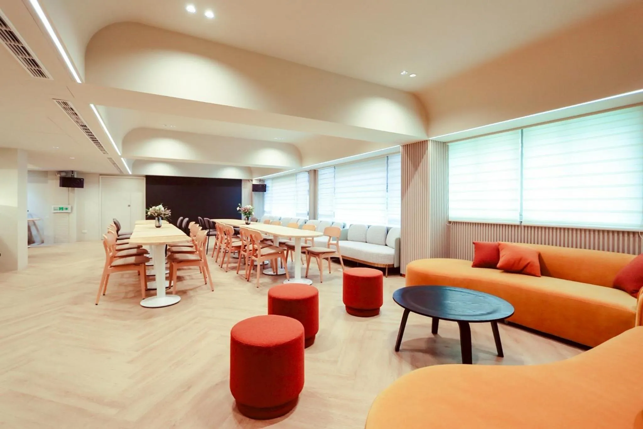 Breakfast in Herkang Hotel