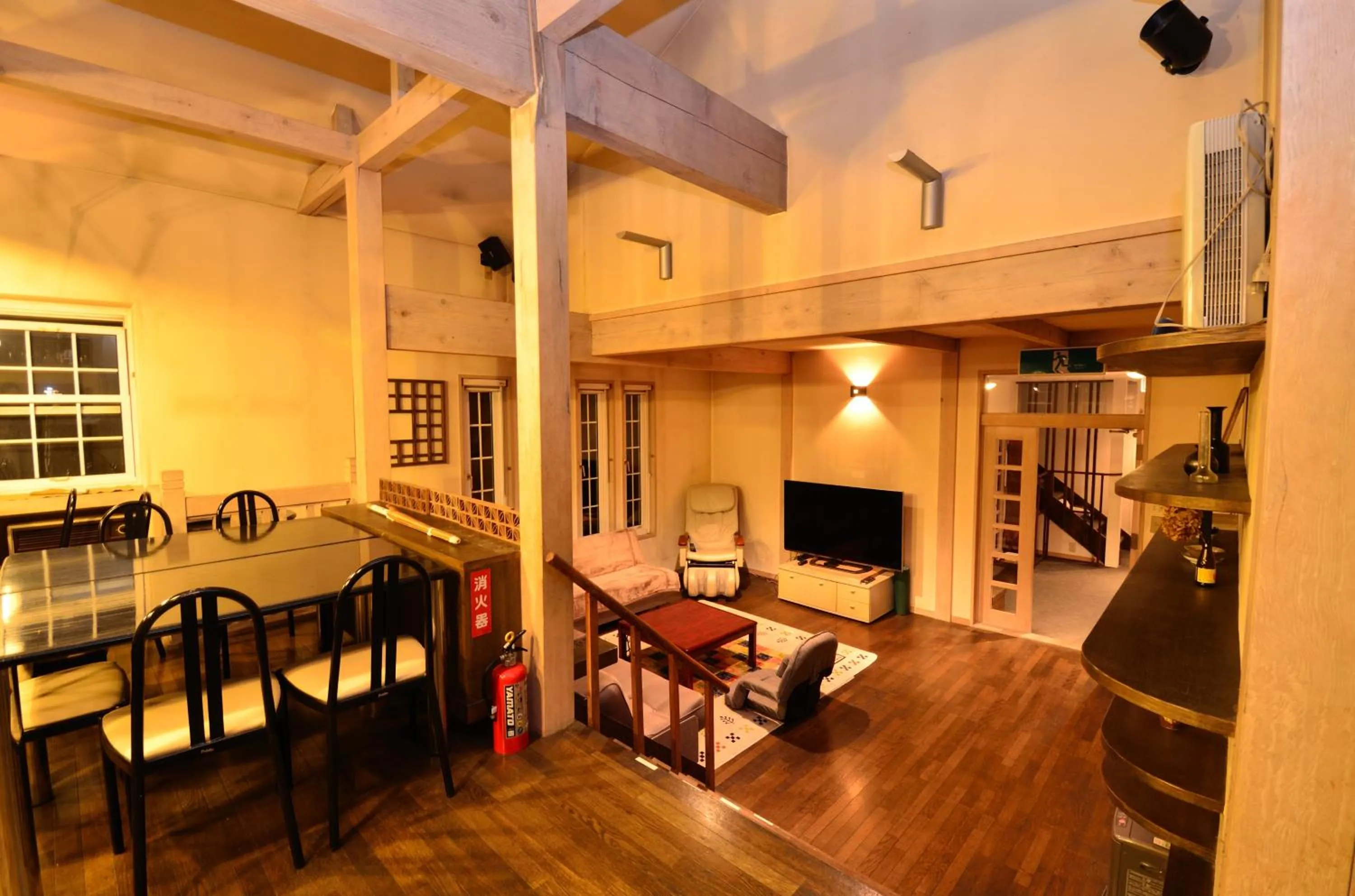 Communal lounge/ TV room in Hakuba Haven Lodge