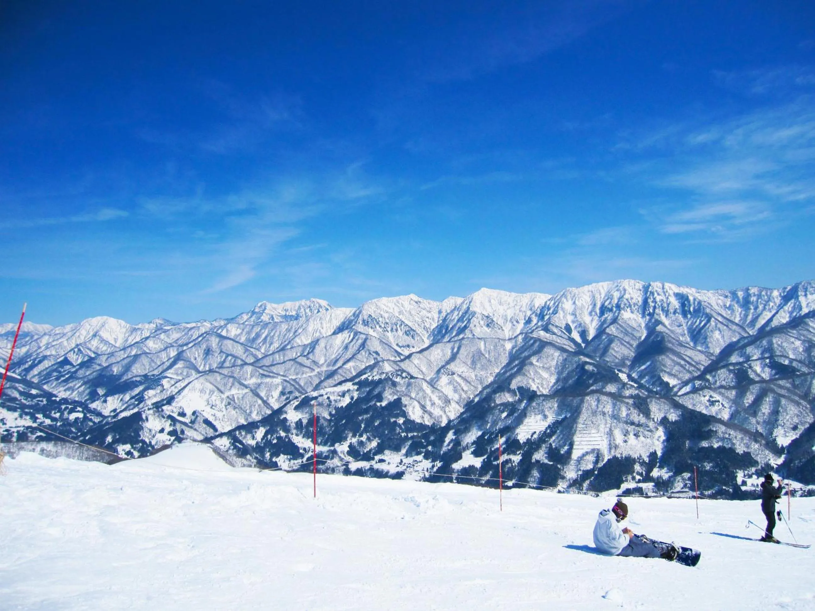 Skiing in Schole Hakuba