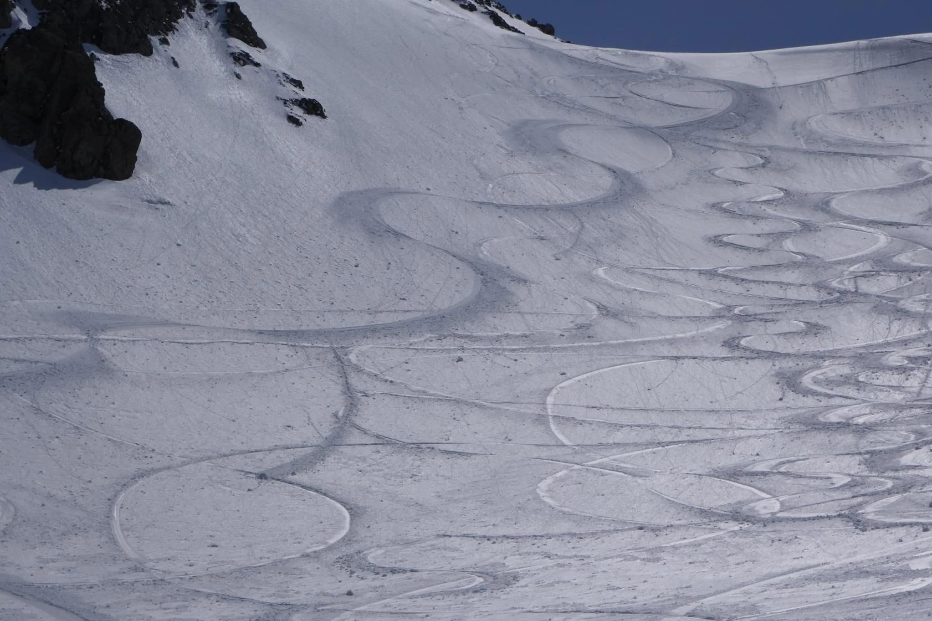 Skiing in Schole Hakuba