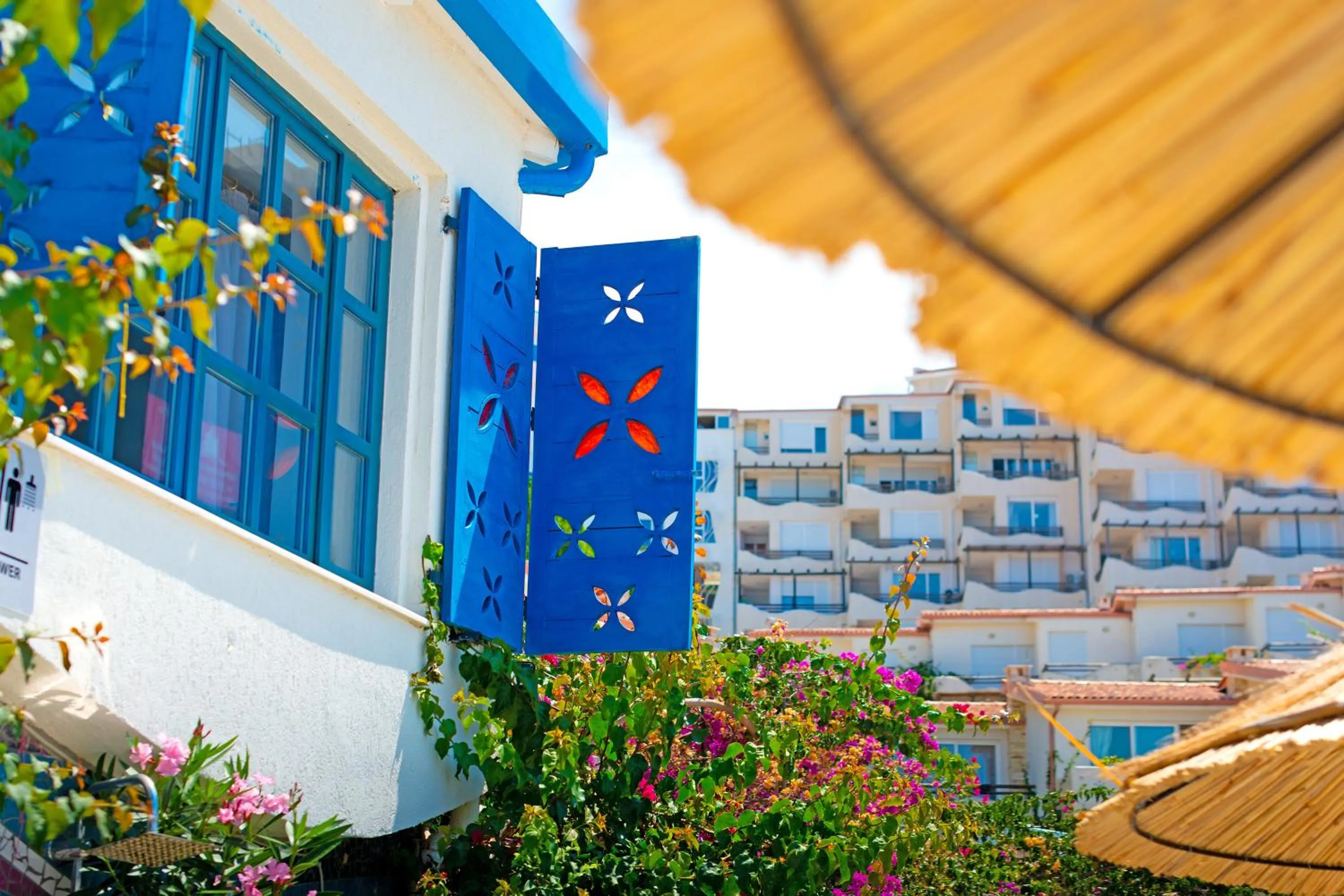 Facade/entrance in Bougainville Bay Hotel