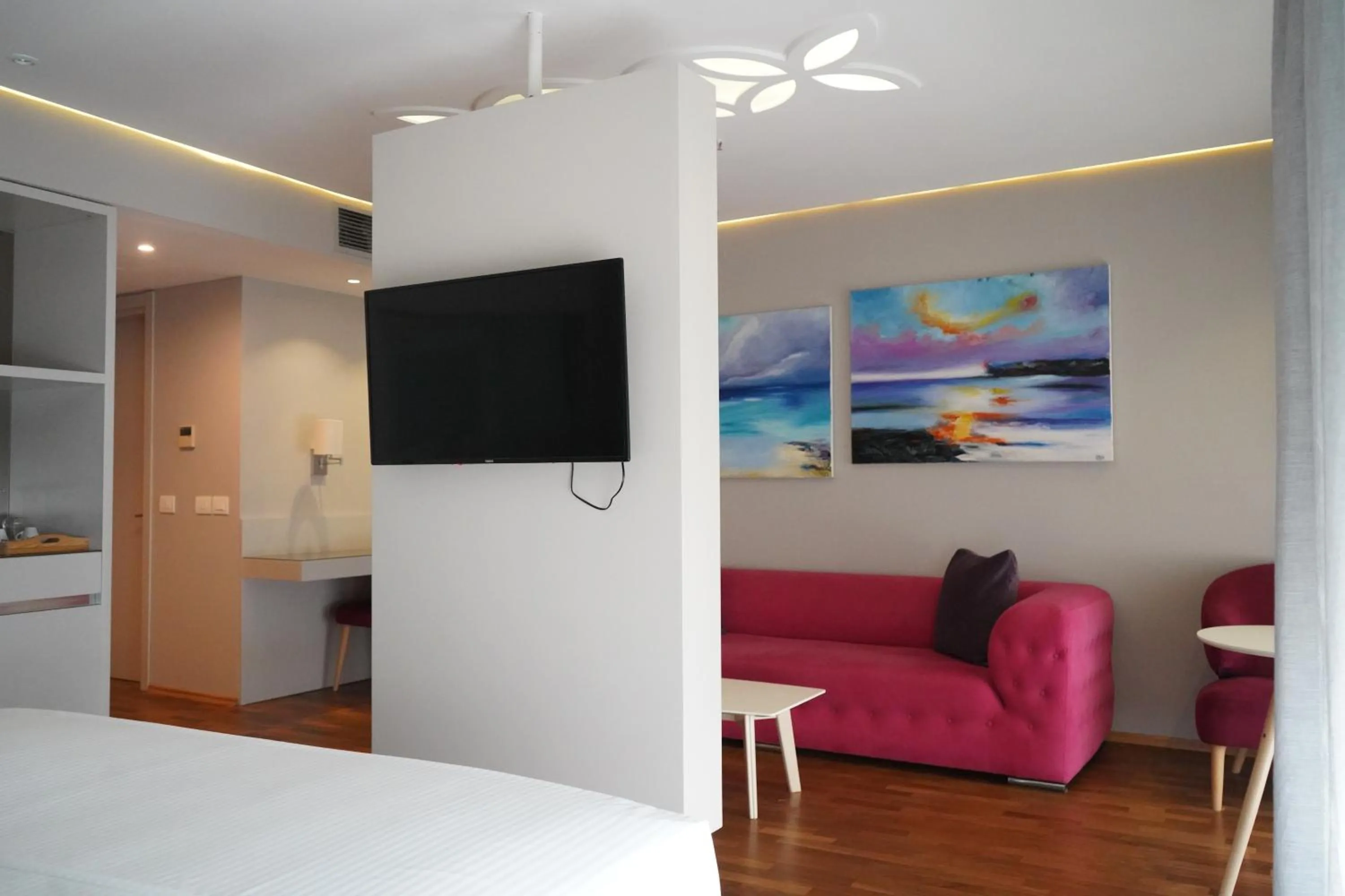 Bed in Bougainville Bay Hotel