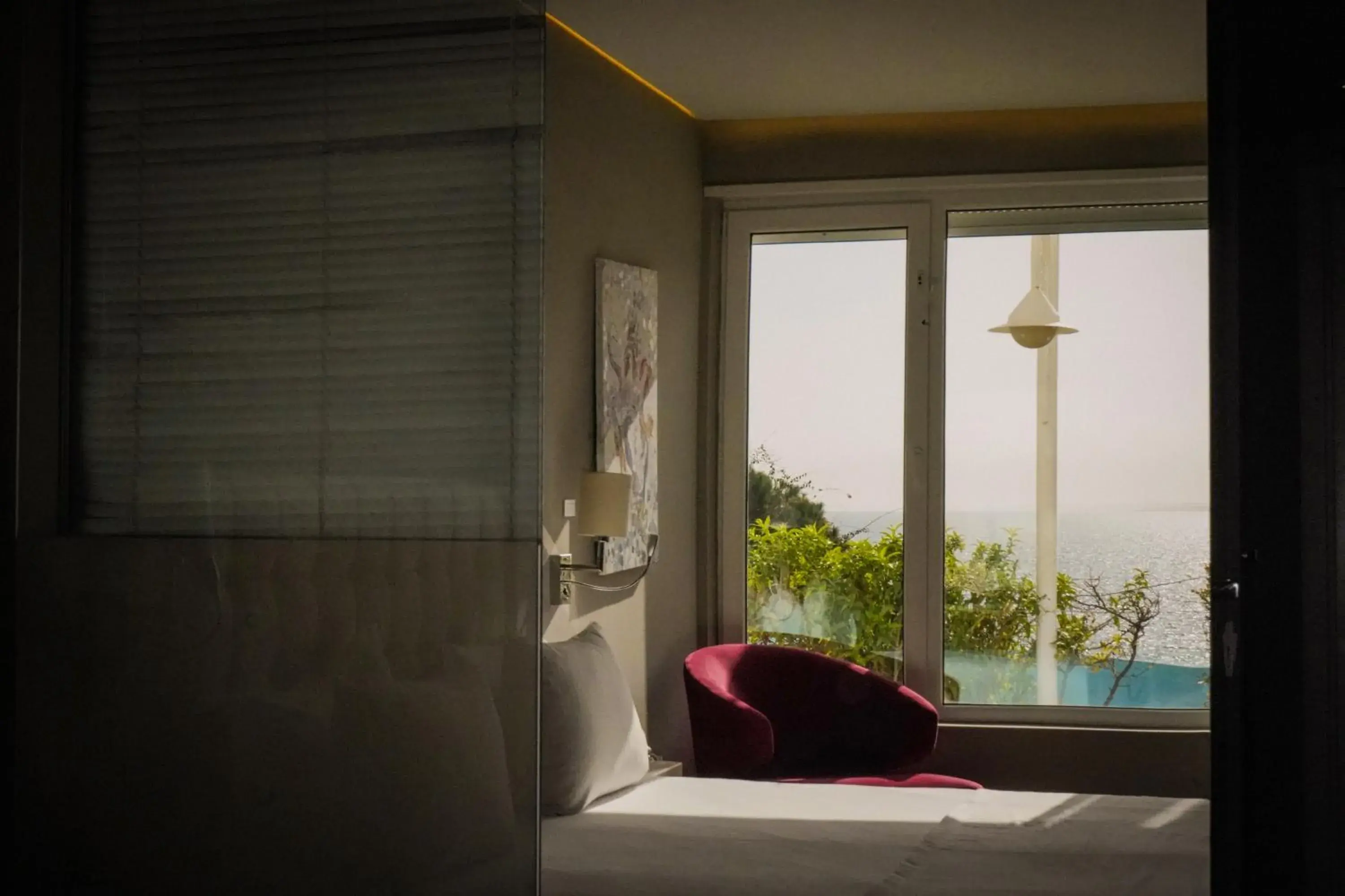 Double Room with Pool View in Bougainville Bay Hotel Double Room with Pool View in Bougainville Bay Hotel