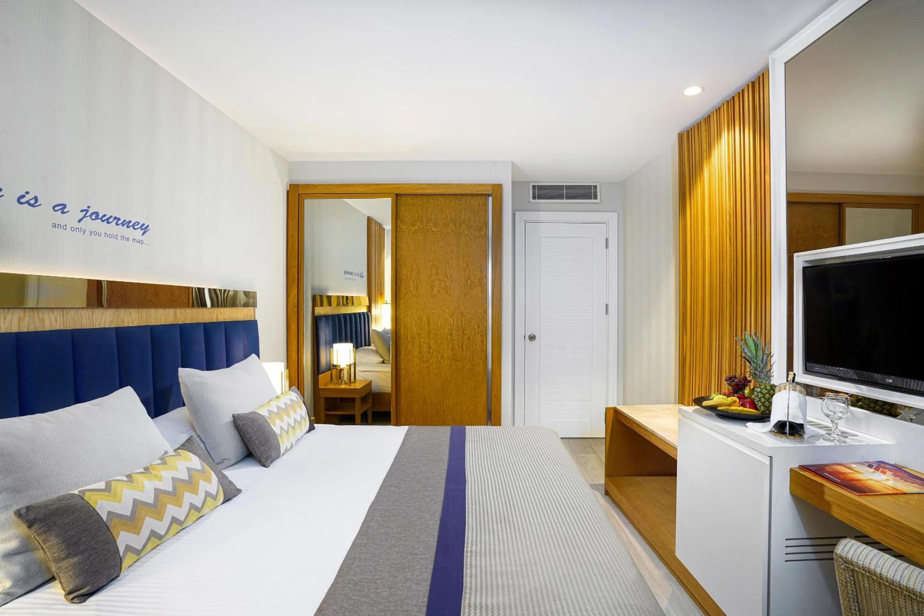 Bed in Kirman Sidemarin Beach & Spa - All Inclusive