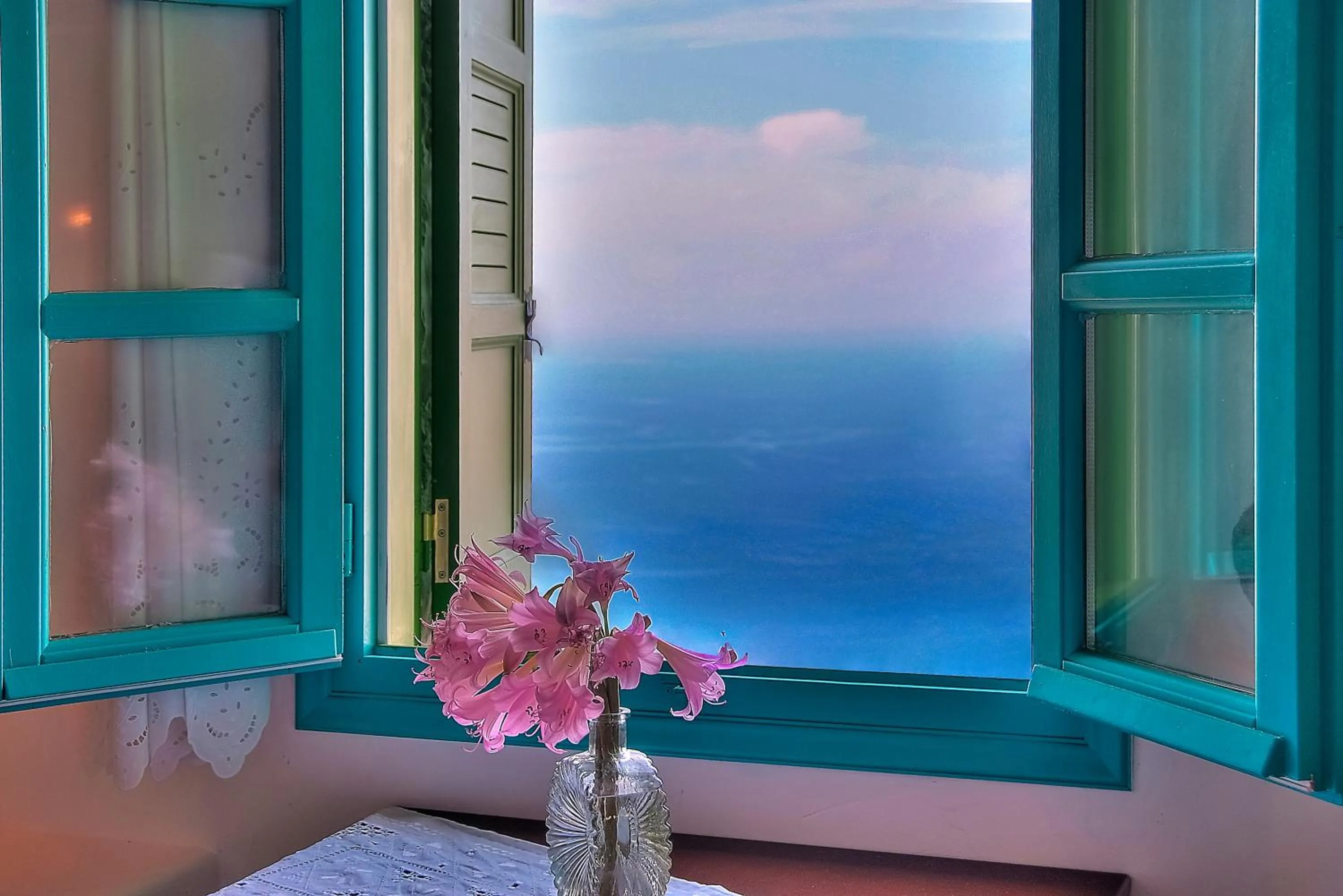 Dining area in Pano Gitonia
