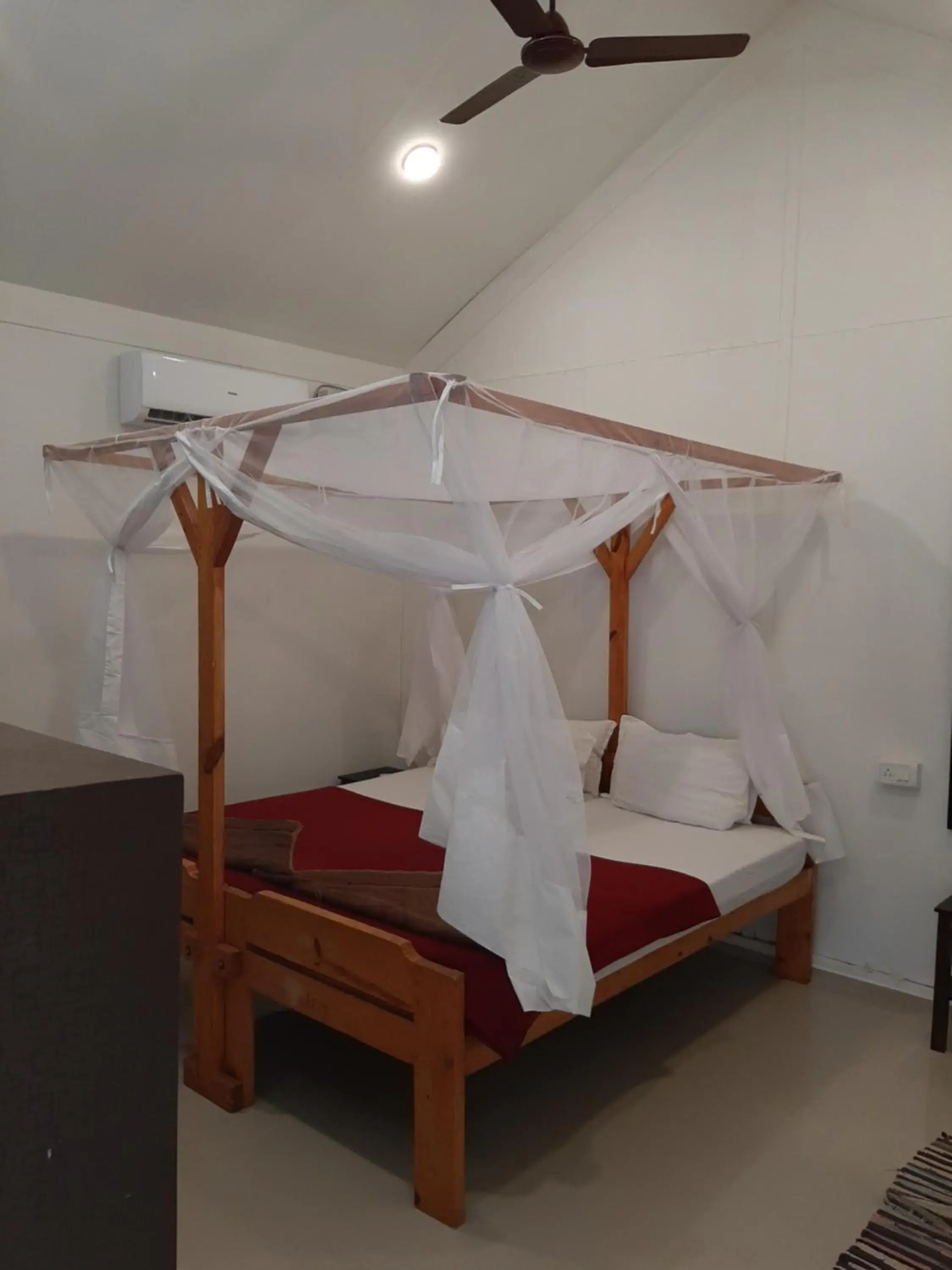 Bed in Om Shanti Beach Stay Patnem Bed in Om Shanti Beach Stay Patnem