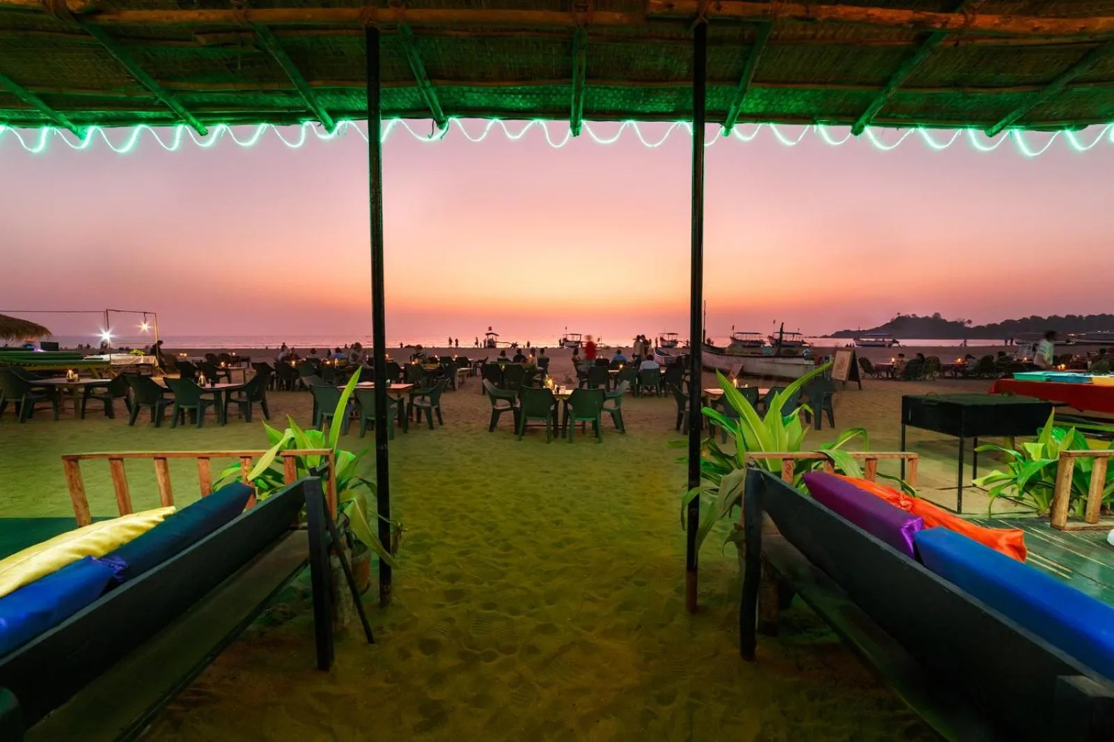 Restaurant/places to eat in Om Shanti Beach Stay Patnem