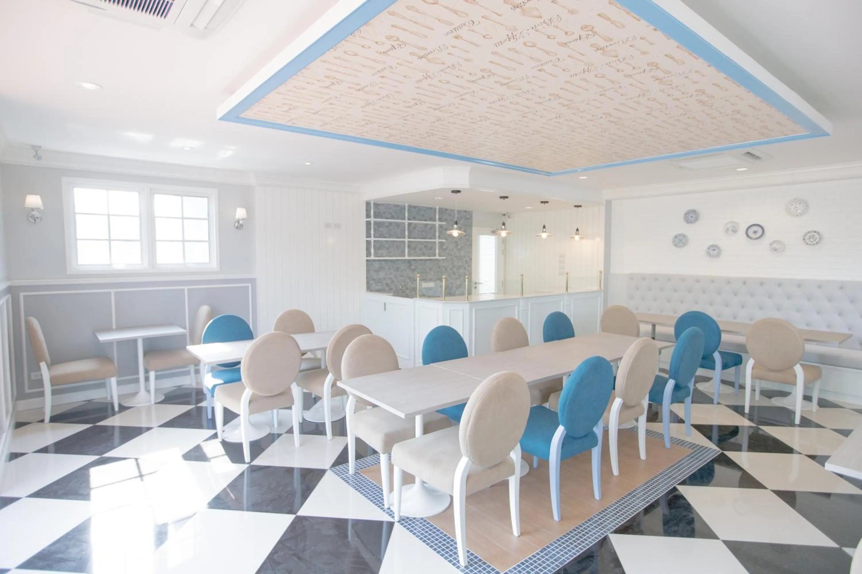 Restaurant/places to eat in The Bedroom Ladprao 101 Bangkok - SHA