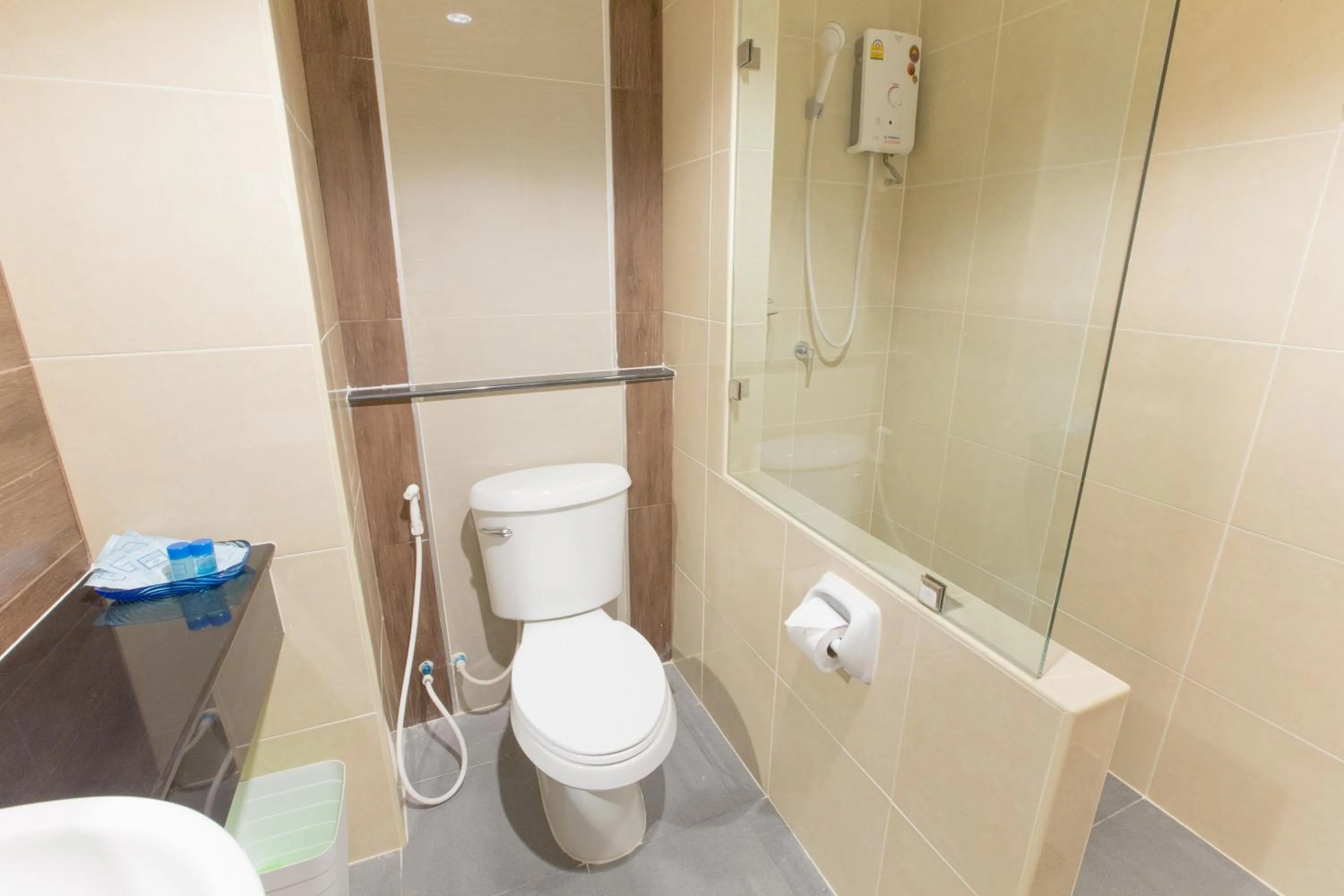 Toilet in The Bedroom Ladprao 101 Bangkok - SHA