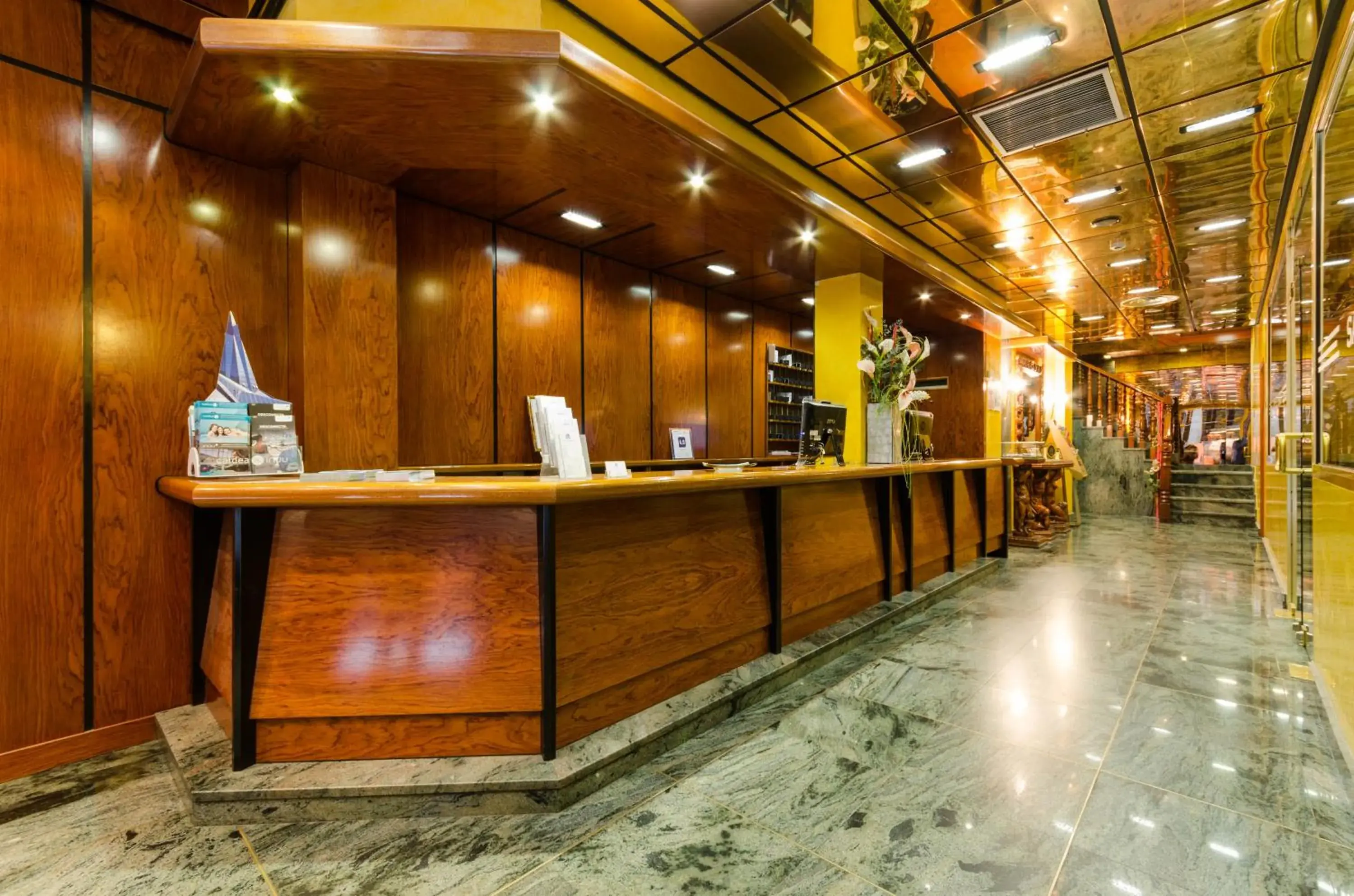 Lobby or reception in Yomo Eureka Lobby or reception in Yomo Eureka