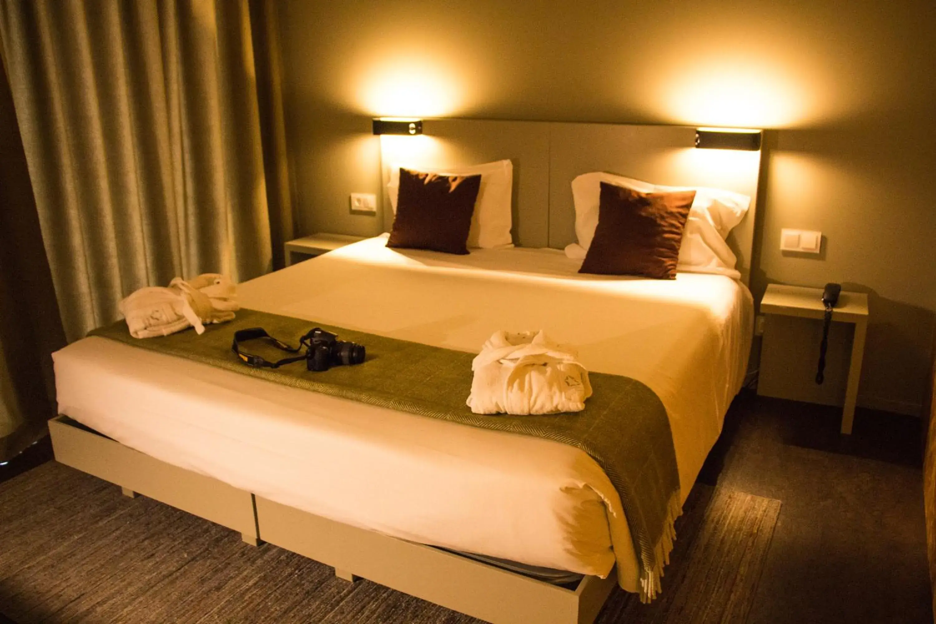 towels, Bed in Longroiva Hotel Rural towels, Bed in Longroiva Hotel Rural