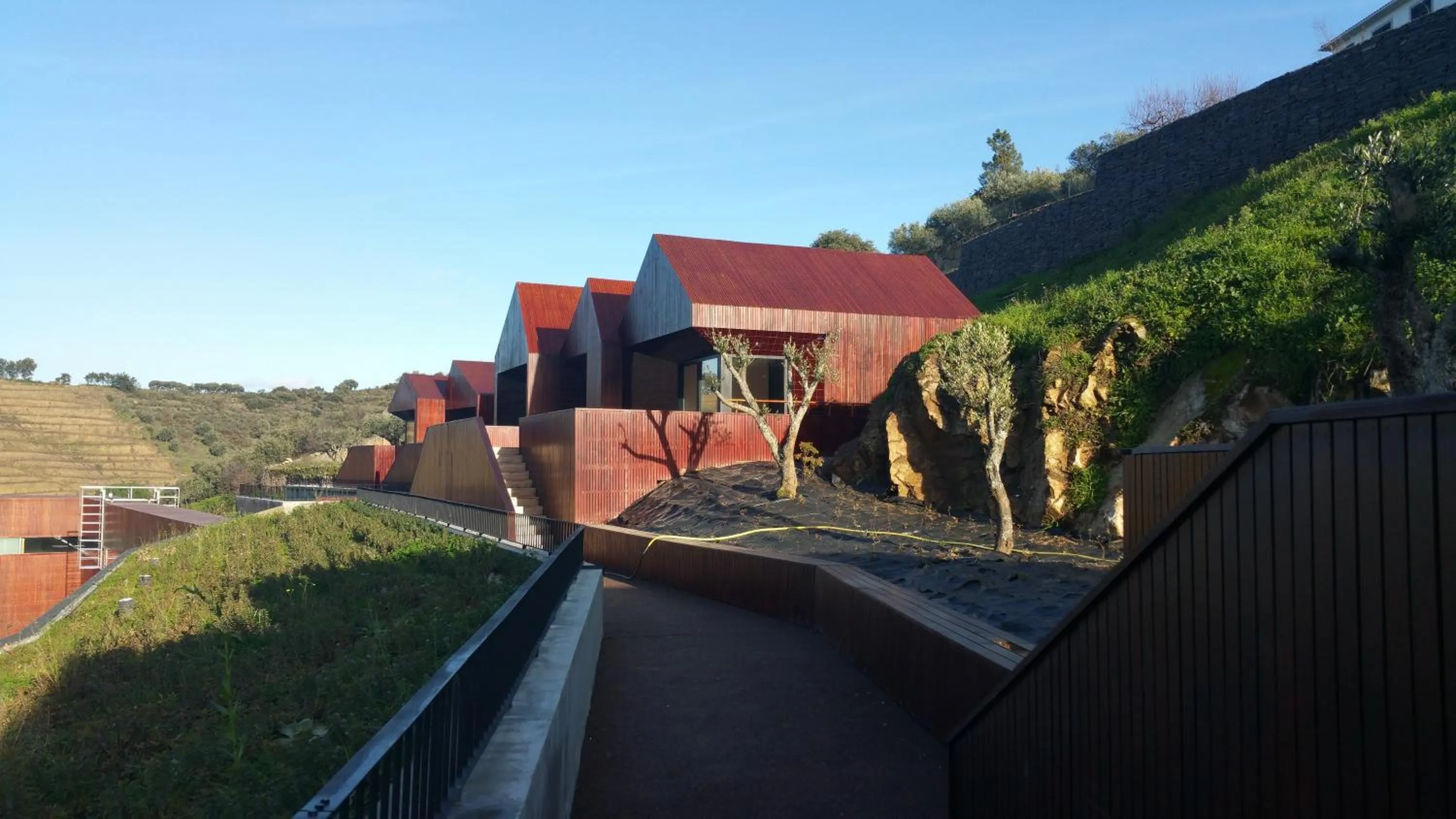 TV and multimedia in Longroiva Hotel Rural