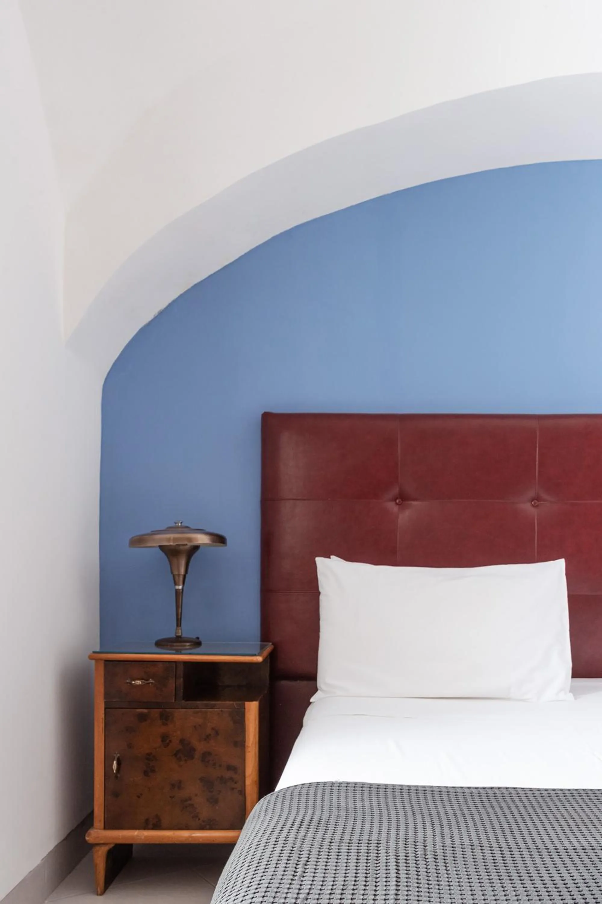 Bed in Petrucci Garden B&B