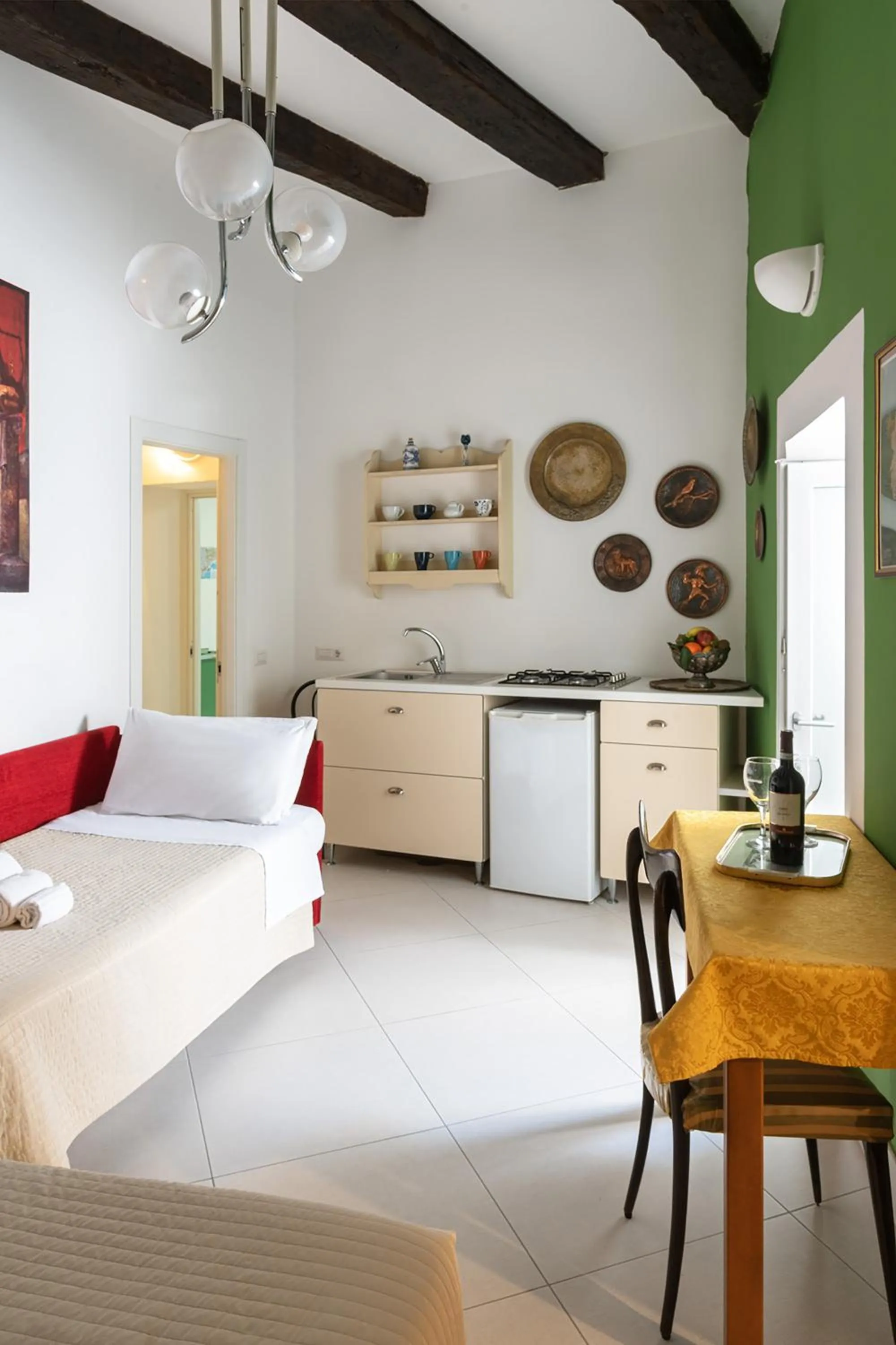 Bed in Petrucci Garden B&B