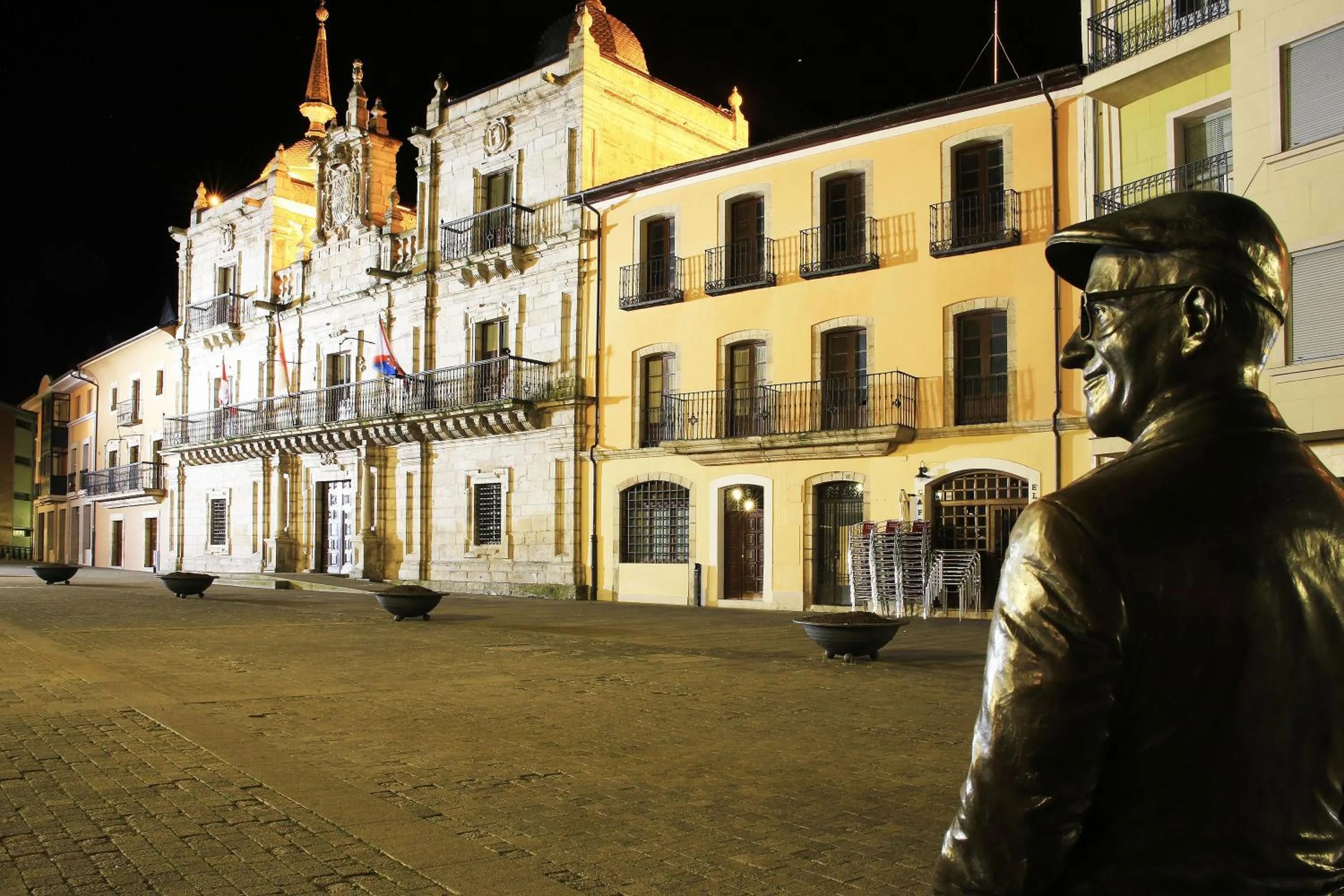 Location in Hotel Molina Real