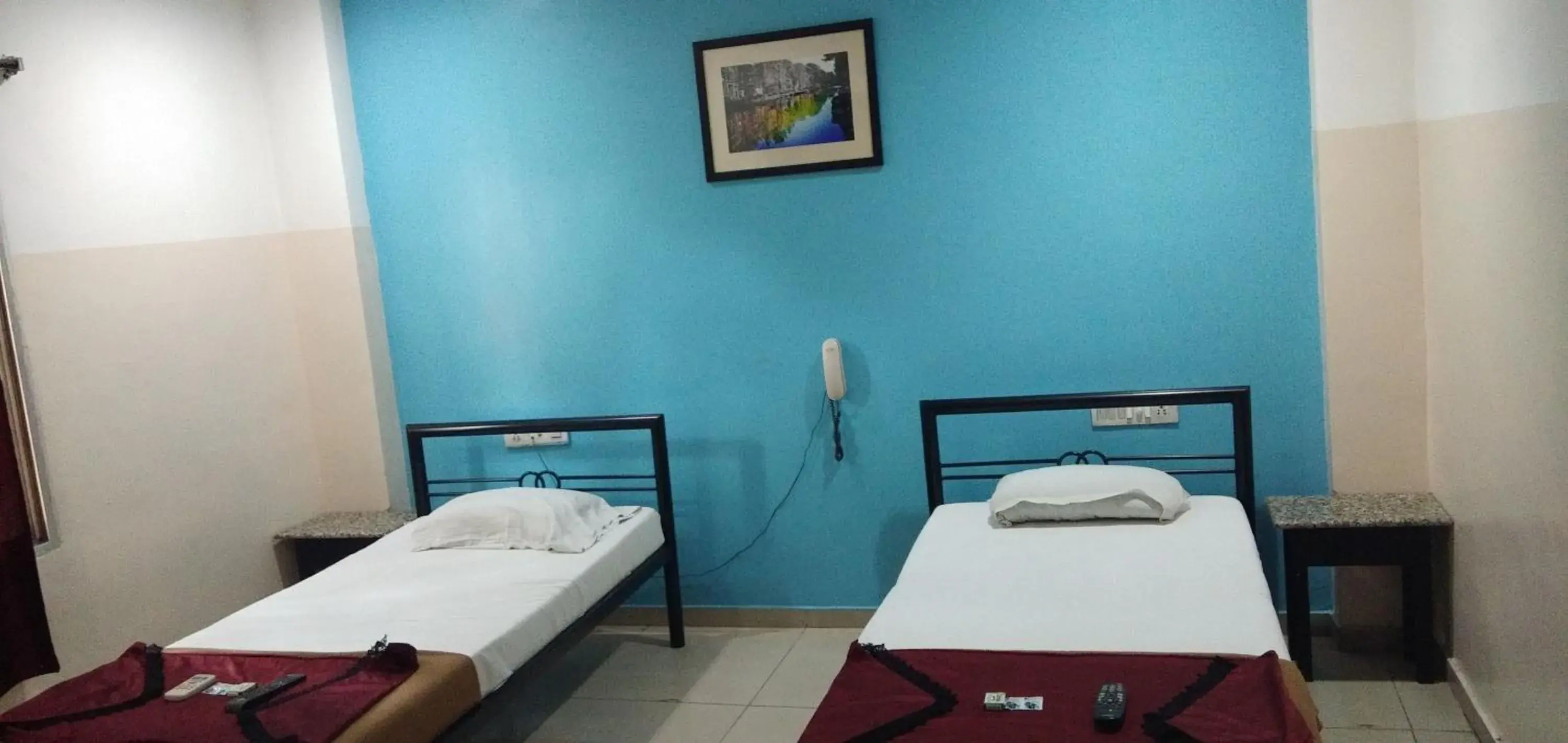 Bed in Deccan Comforts Bed in Deccan Comforts