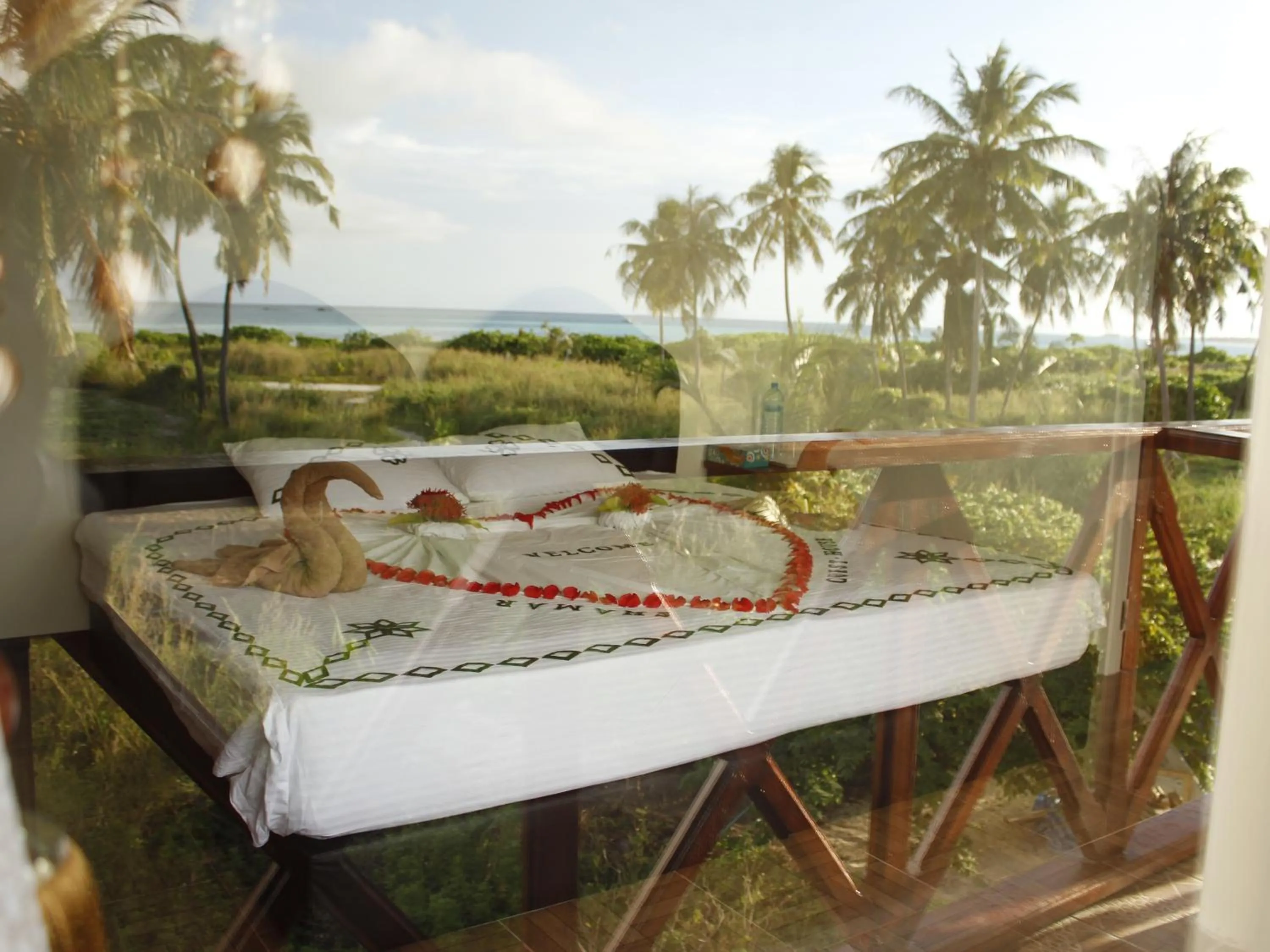 Bed in Shamar Guesthouse & Dive