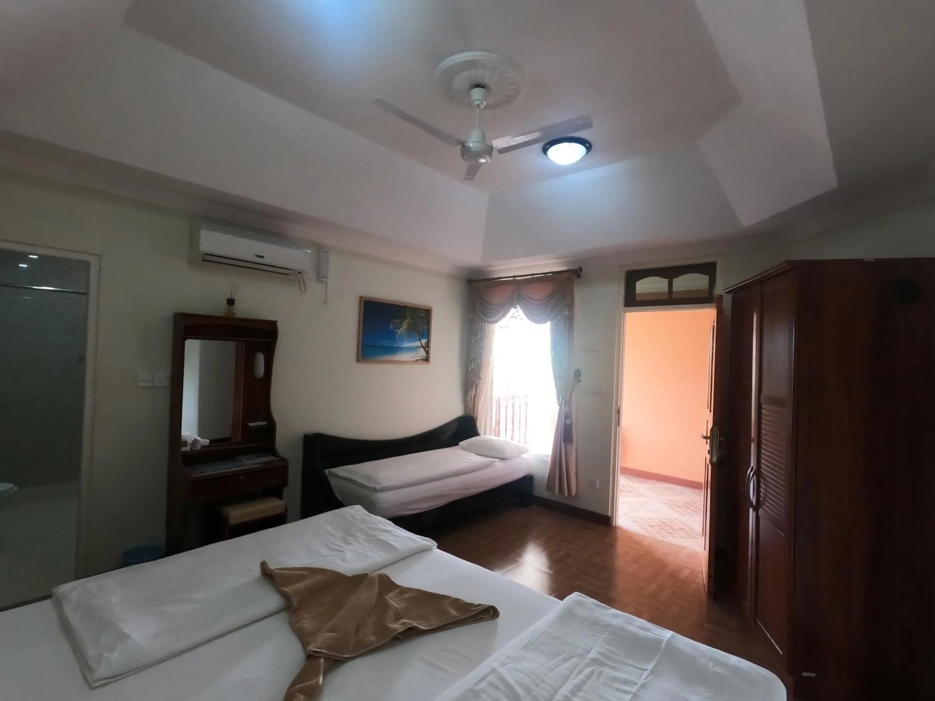 Bed in Shamar Guesthouse & Dive