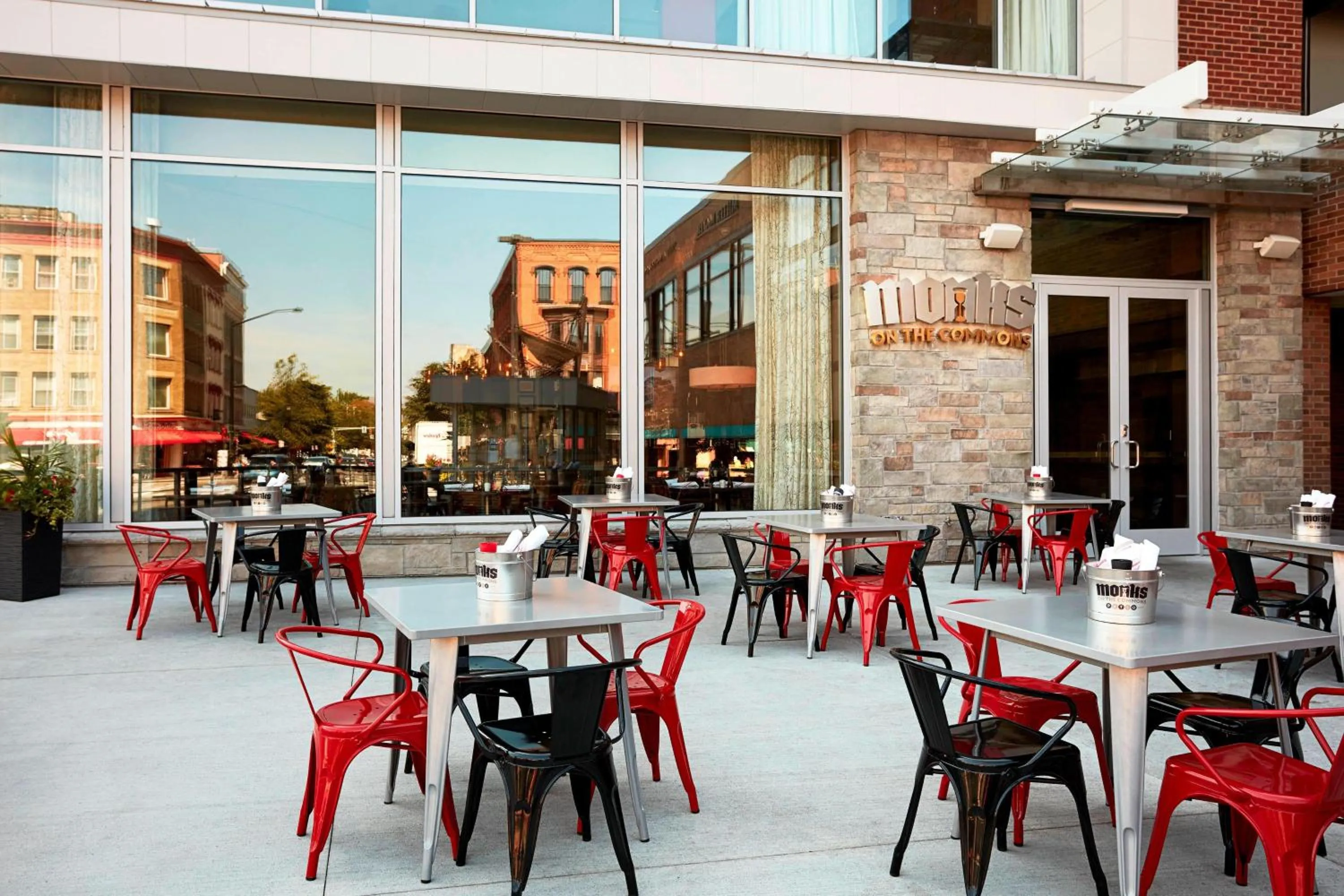 Restaurant/places to eat in Ithaca Marriott Downtown on the Commons