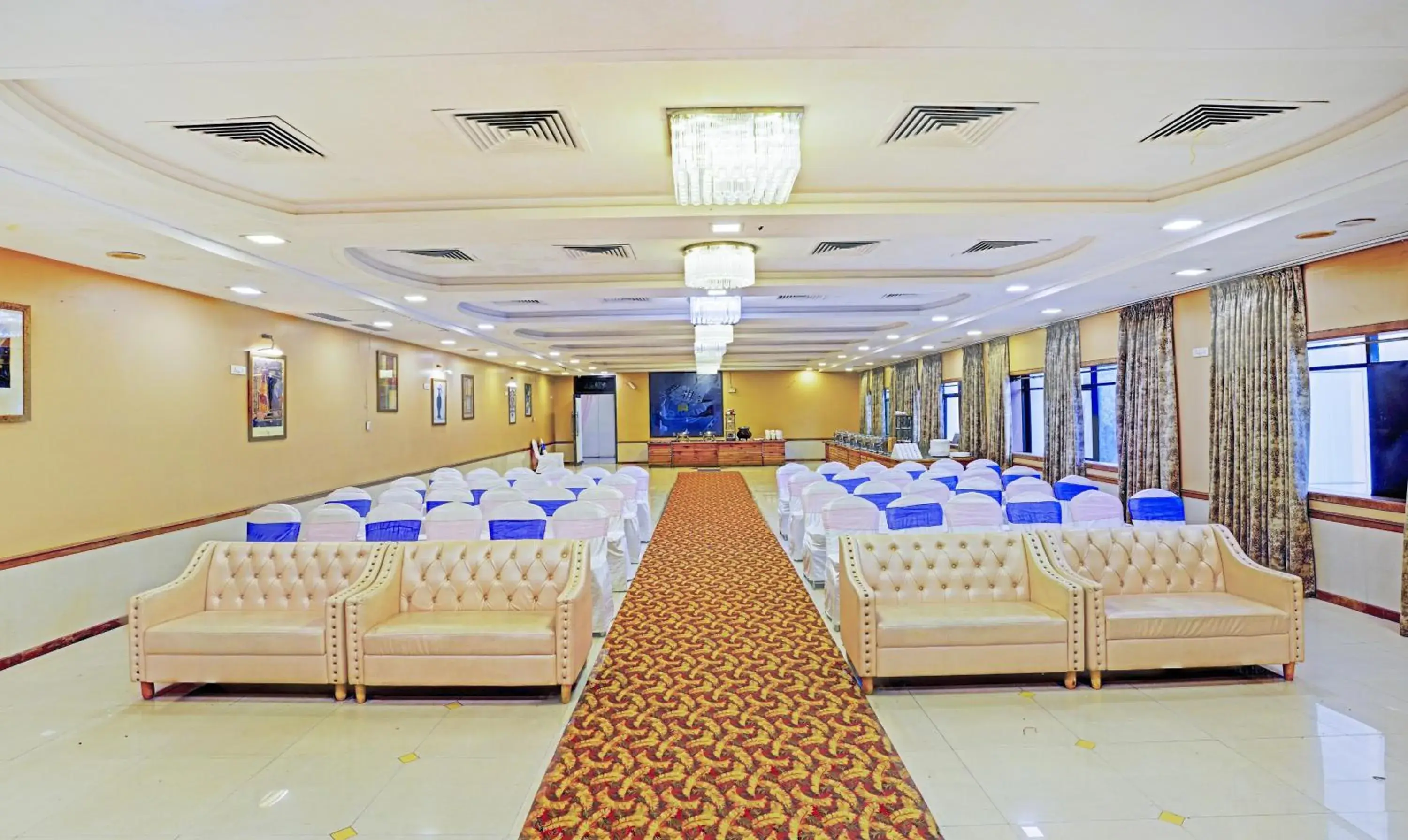Banquet/Function facilities, Bed in Treebo De Grandeur Anand Nagar Banquet/Function facilities, Bed in Treebo De Grandeur Anand Nagar