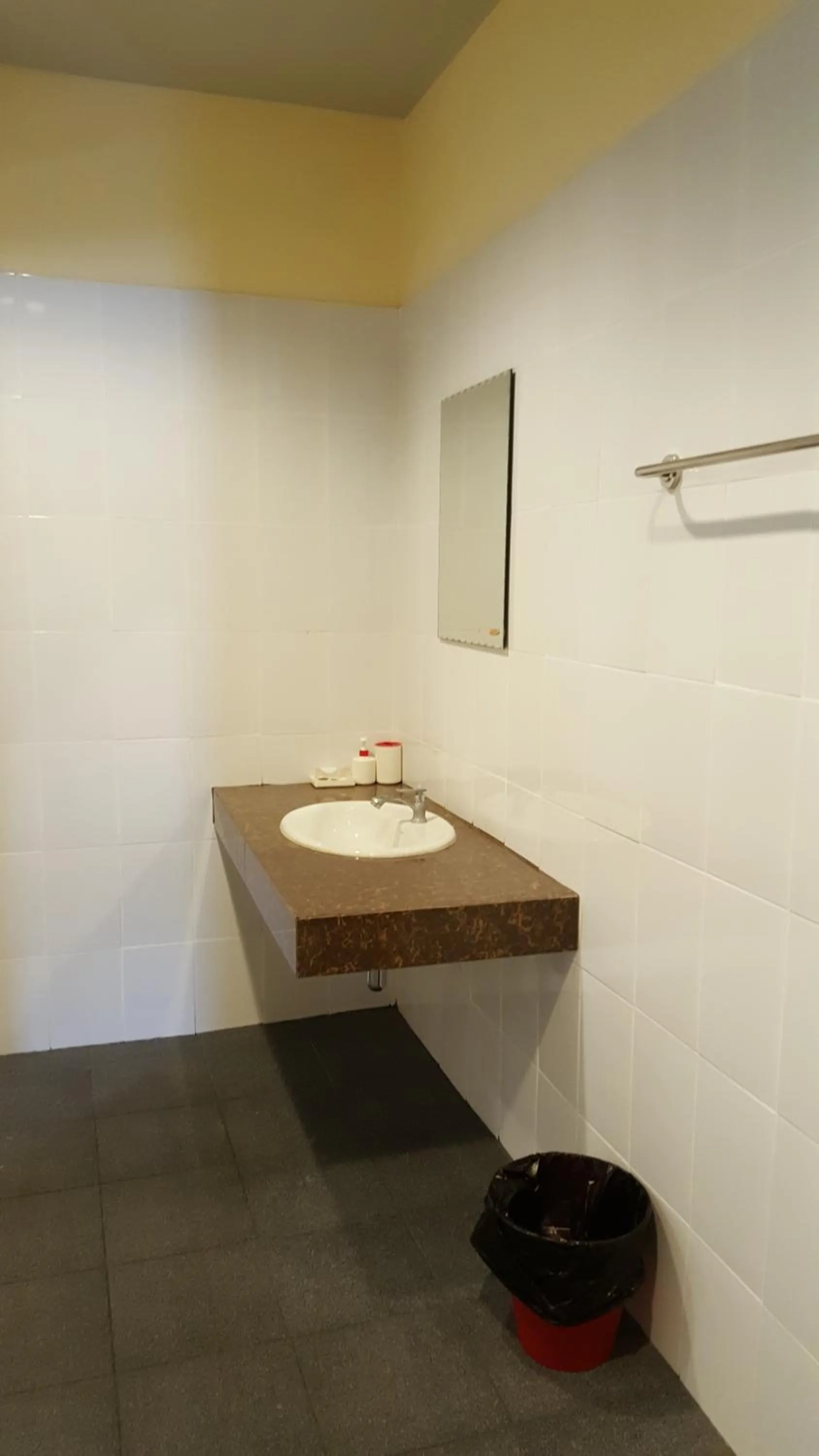 Juntima Place at Amphawa